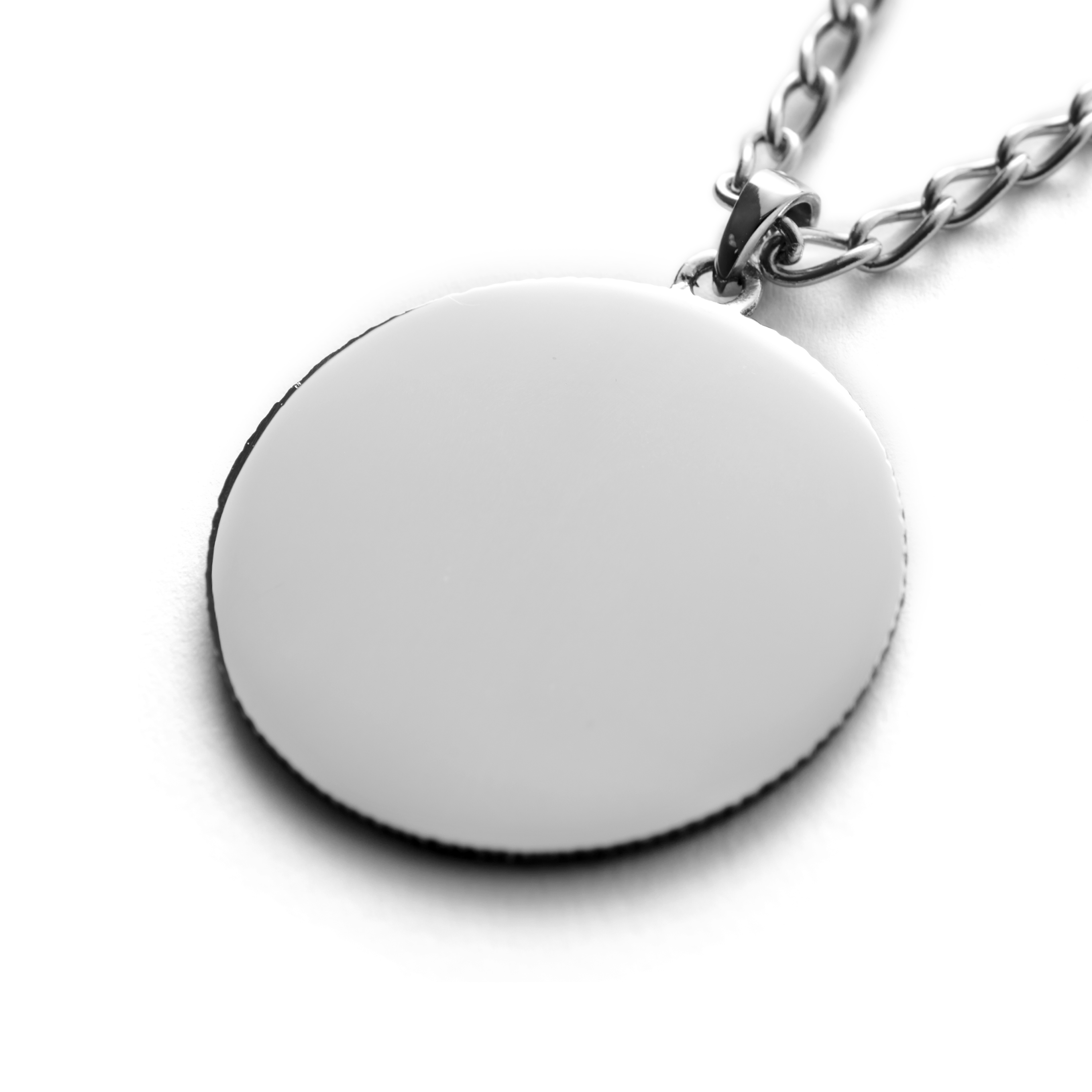 Lee melnas un sudraba krāsas Makt kulons - 3