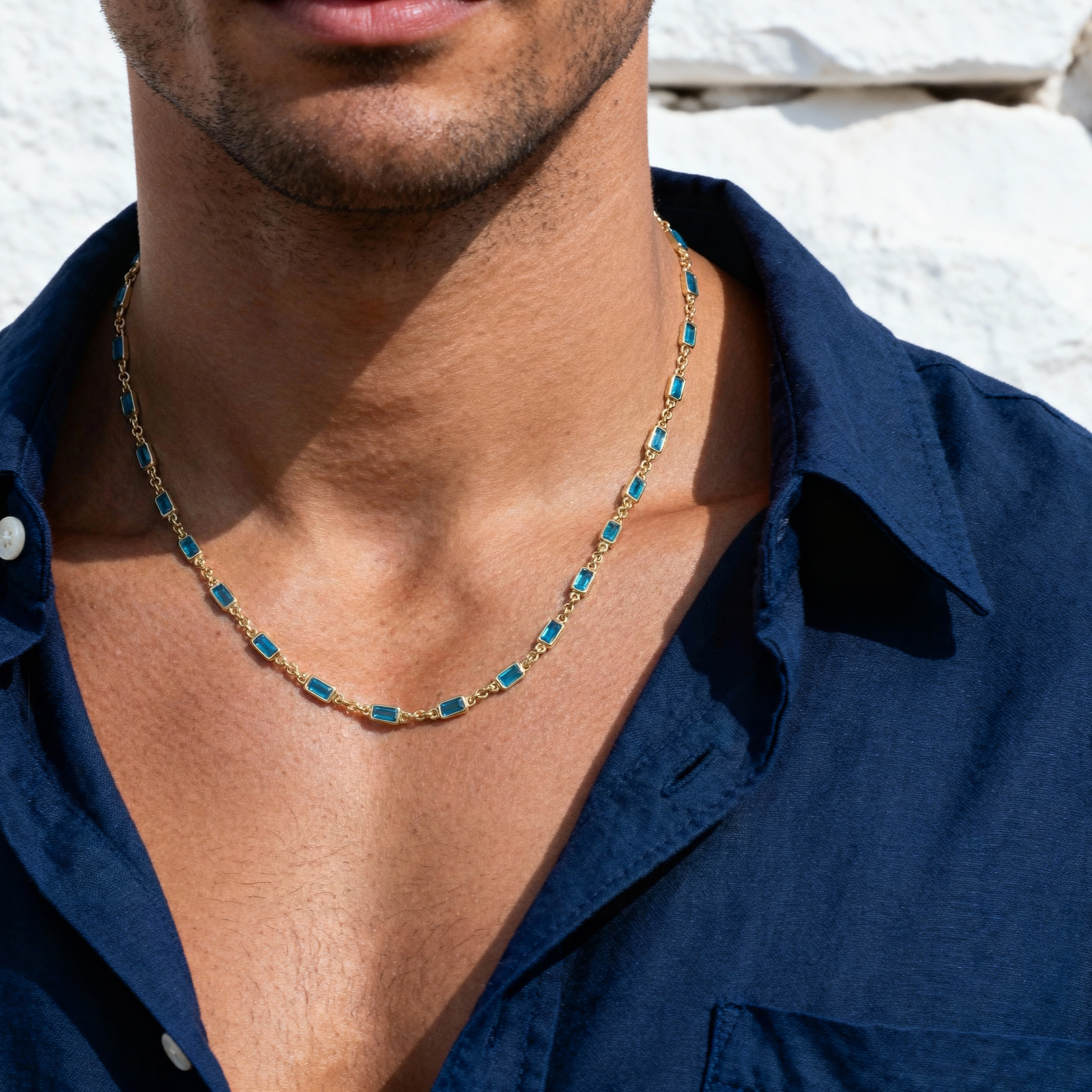 Prism | Collana color oro con pietre blu in vetro cristallo - 2