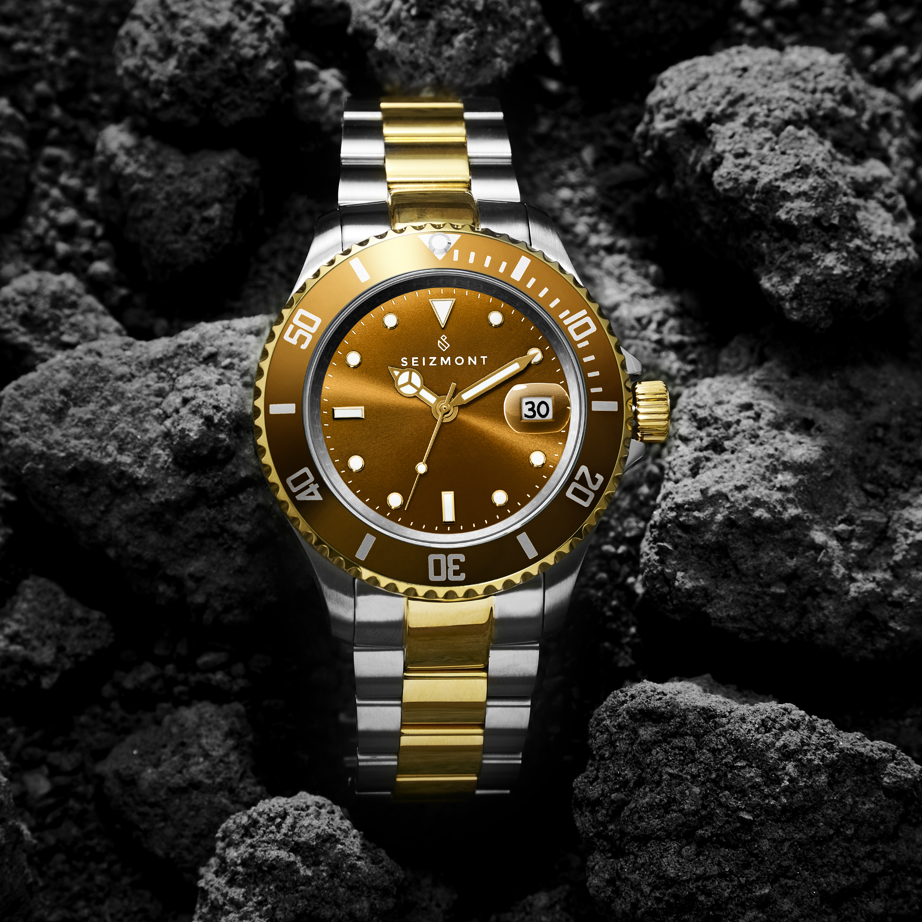 Tide II | Hopean- & Kullanvärinen Teräksinen Kvartsi Sukelluskello Samppanjanvärisellä Kellotaululla & Syklopsilla - 2