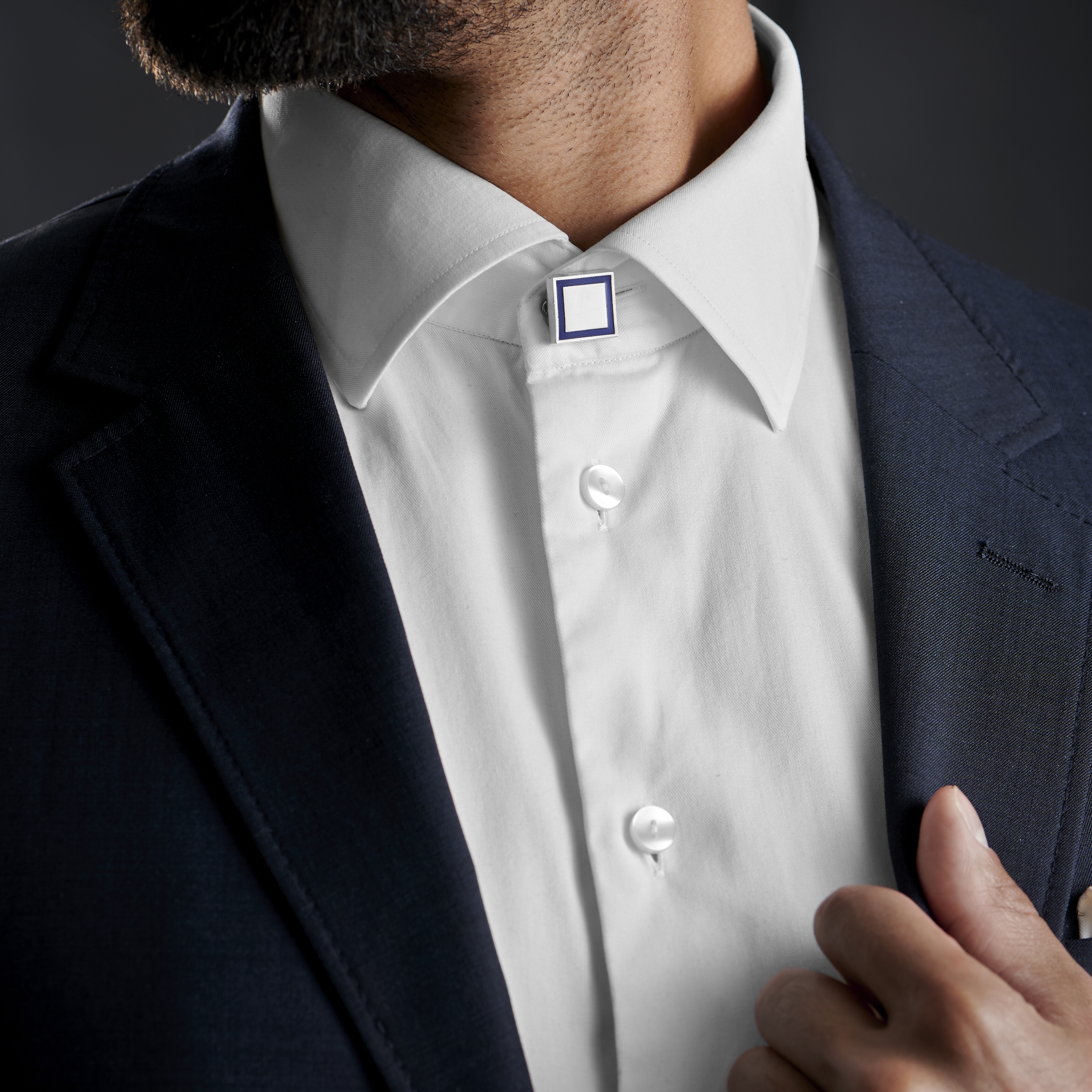 Niebieskie kwadratowe osłony na guziki - 5