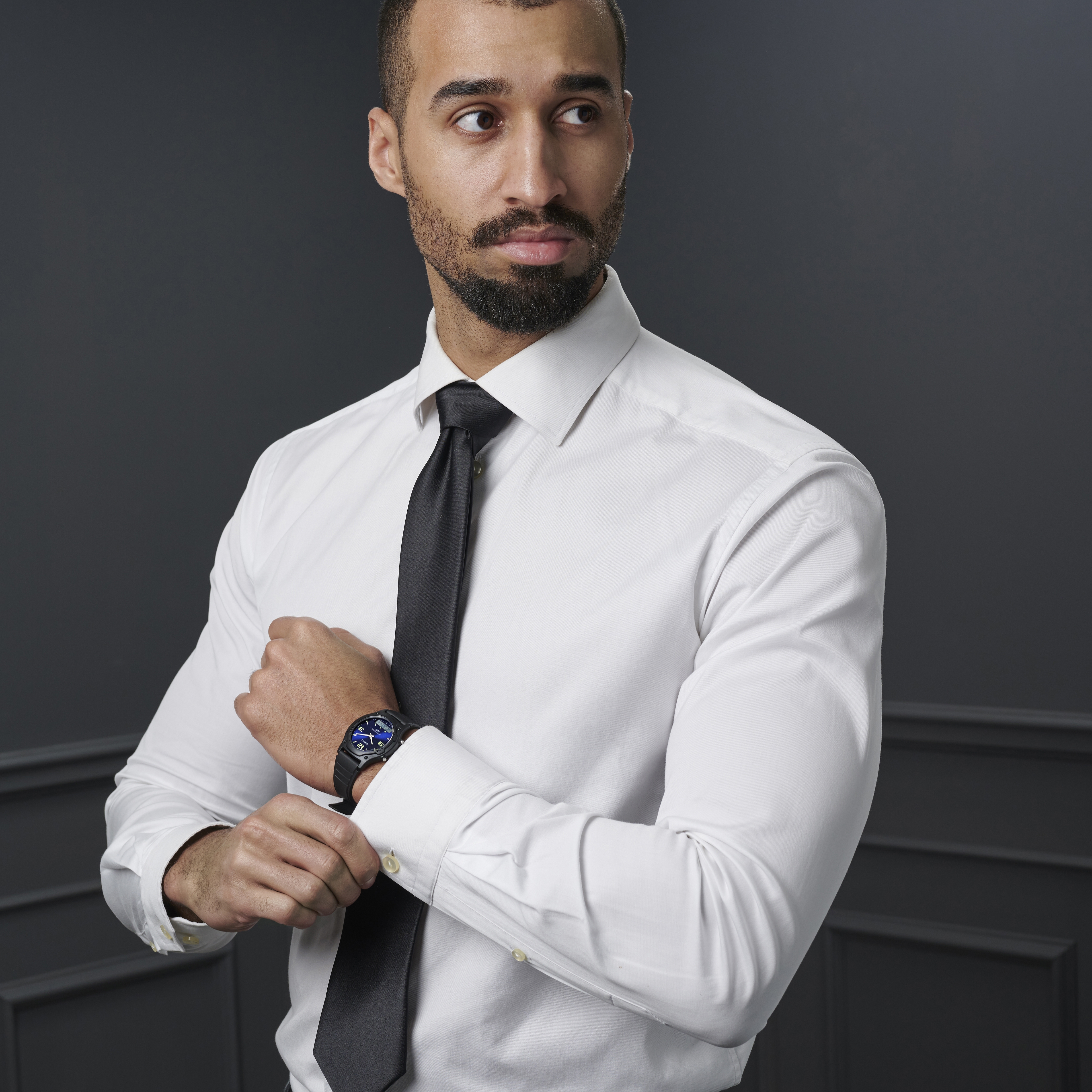 Casio-Herrenuhr mit blauen Details - 6