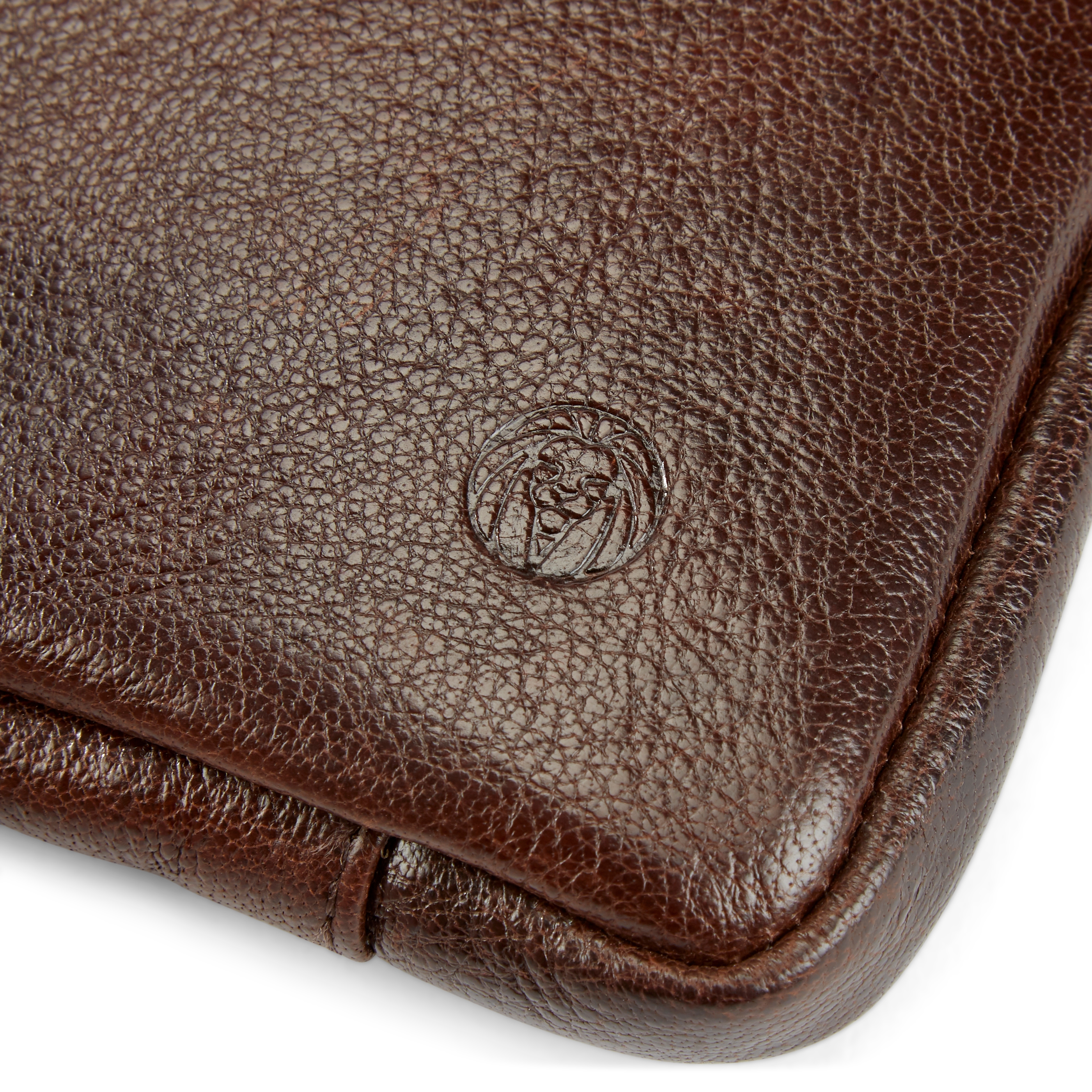 California hnědé malé kožené pouzdro na notebook  - 5