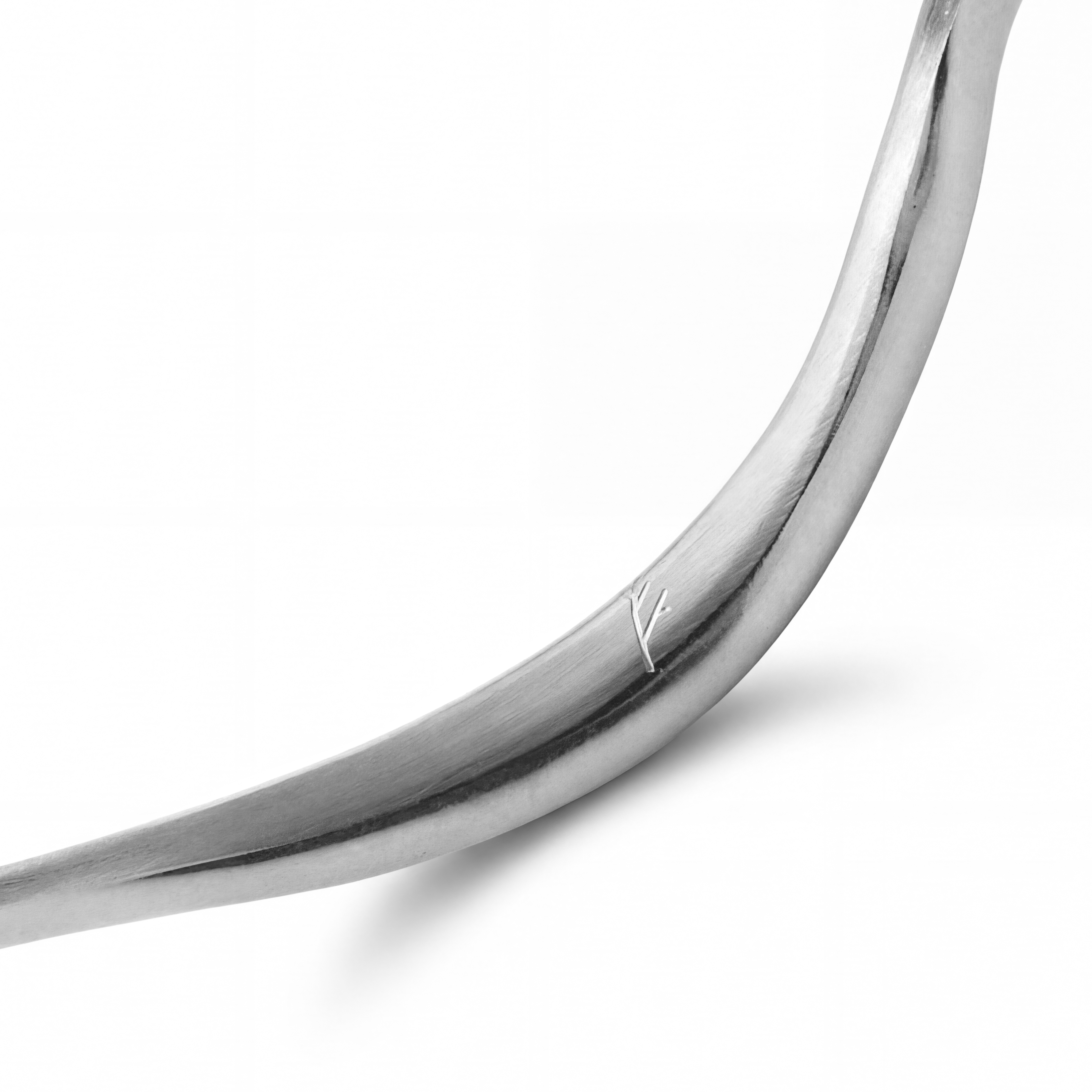 Magma | 15mm Silver‑Tone Stainless Steel Wavy Cuff Bracelet - 6