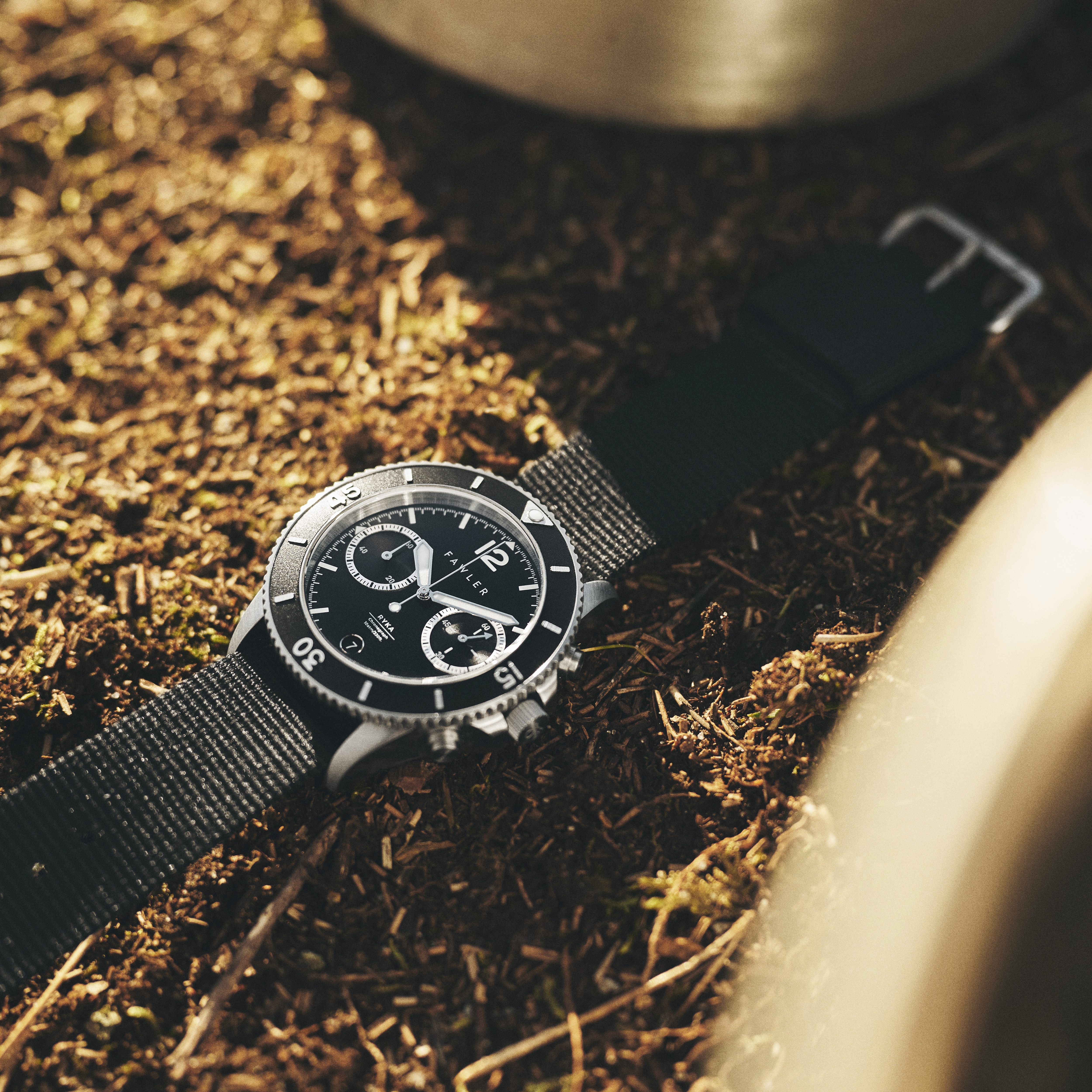 Ryka | Montre militaire de plongée noire et argent - 5