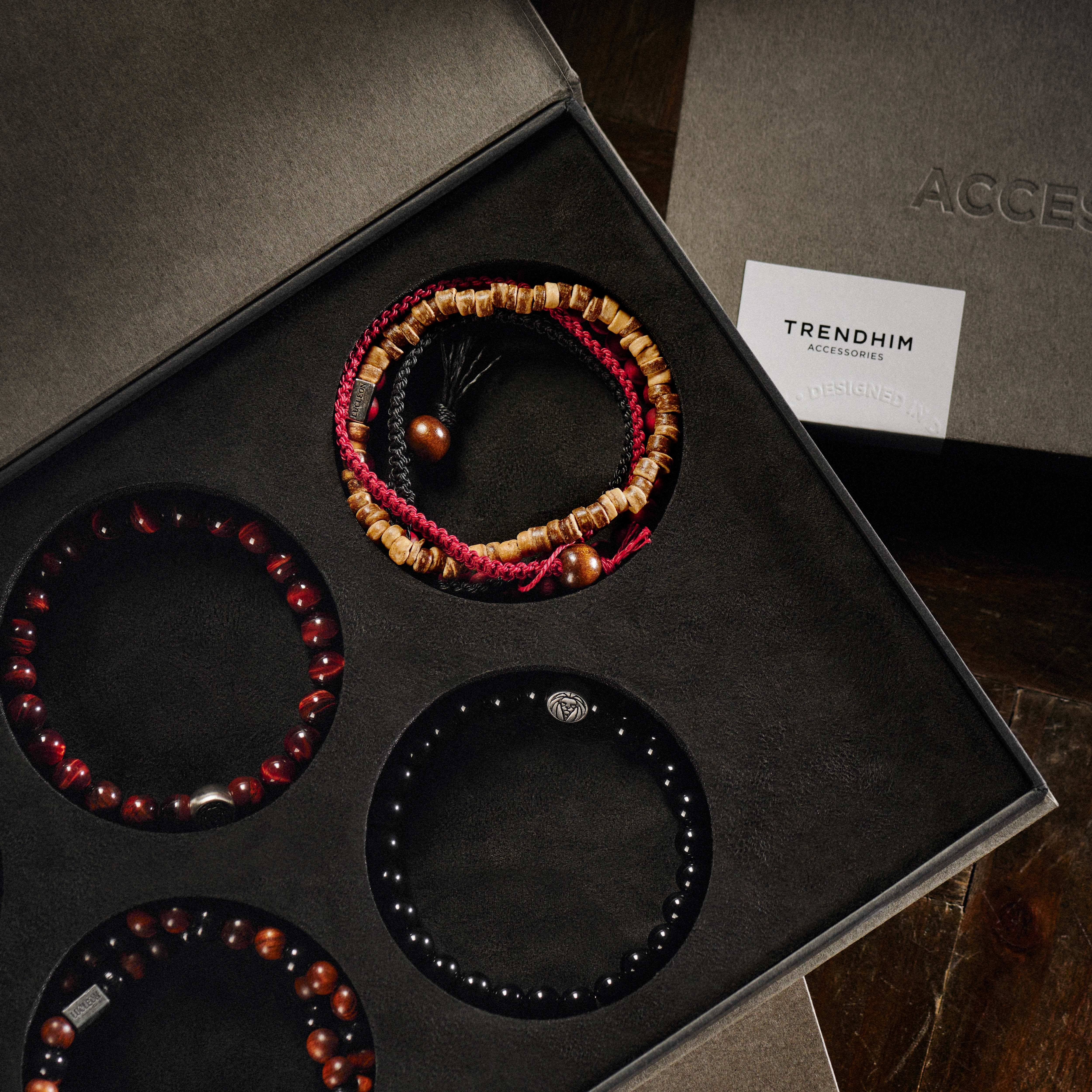 One-Size-Fits-All Bracelet Gift Box - 6