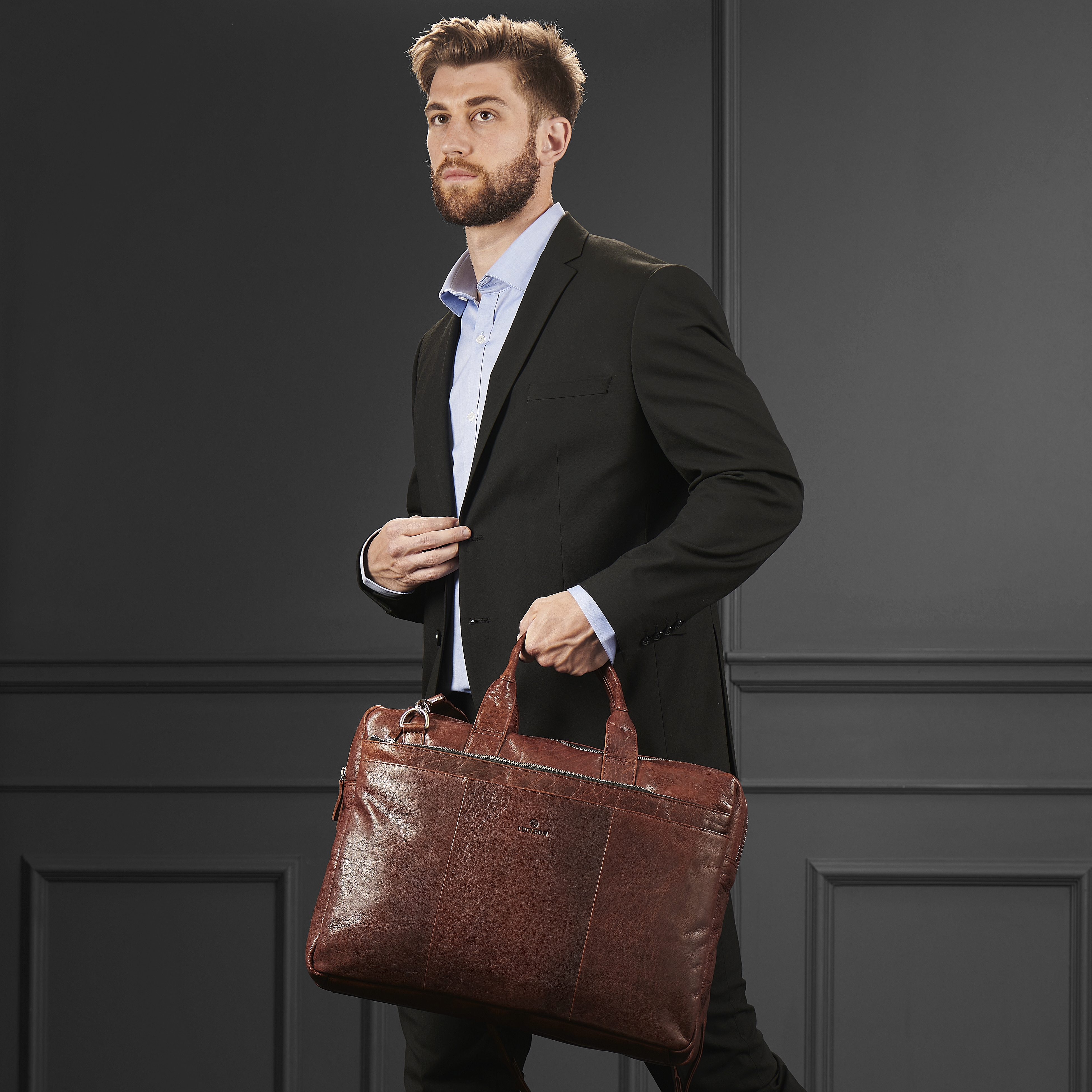 Montreal | XL Tan Leather Laptop Bag - for Men - Lucleon