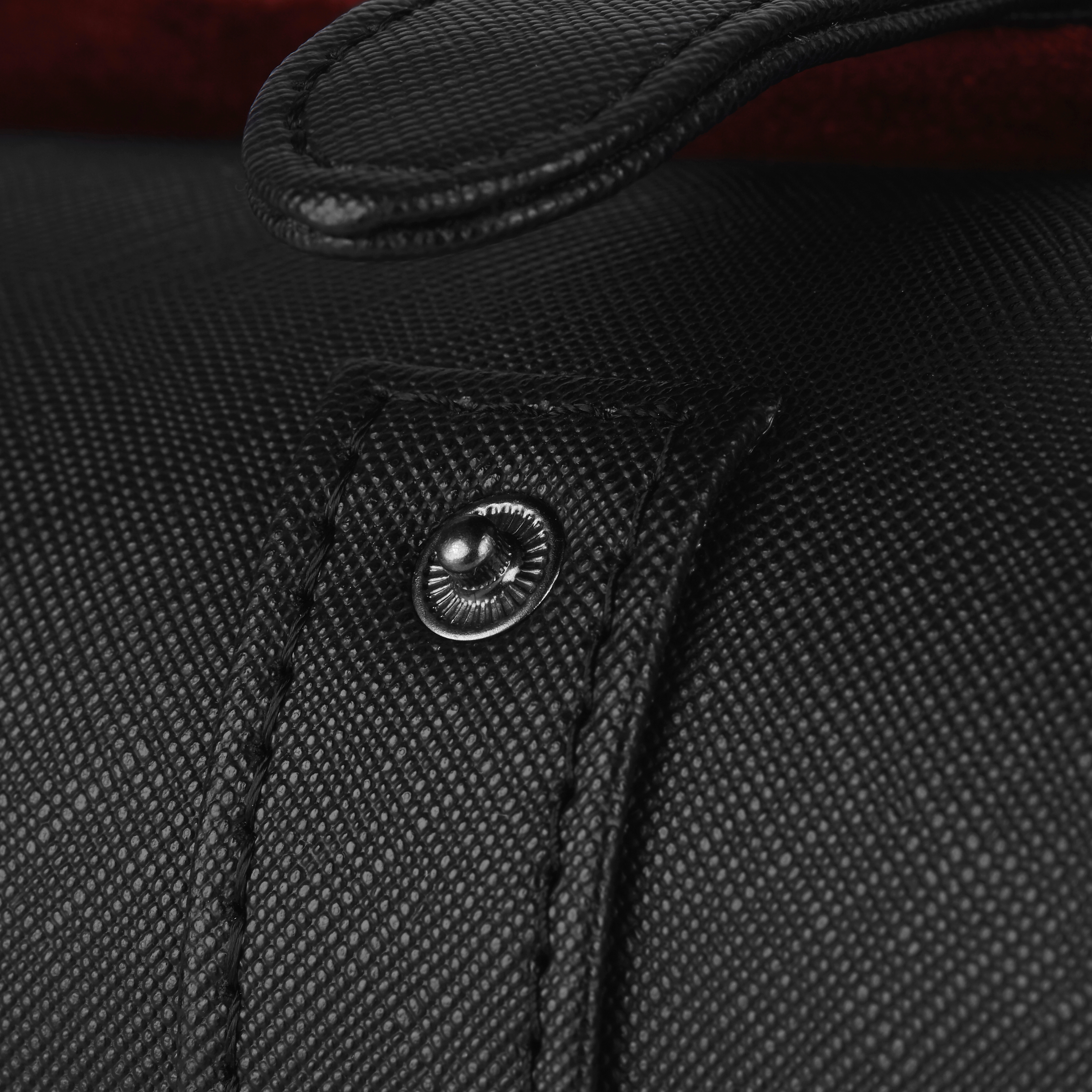 Zwart Kunstleren Horlogereistasje met Rood Fluweel - 3 horloges - 3