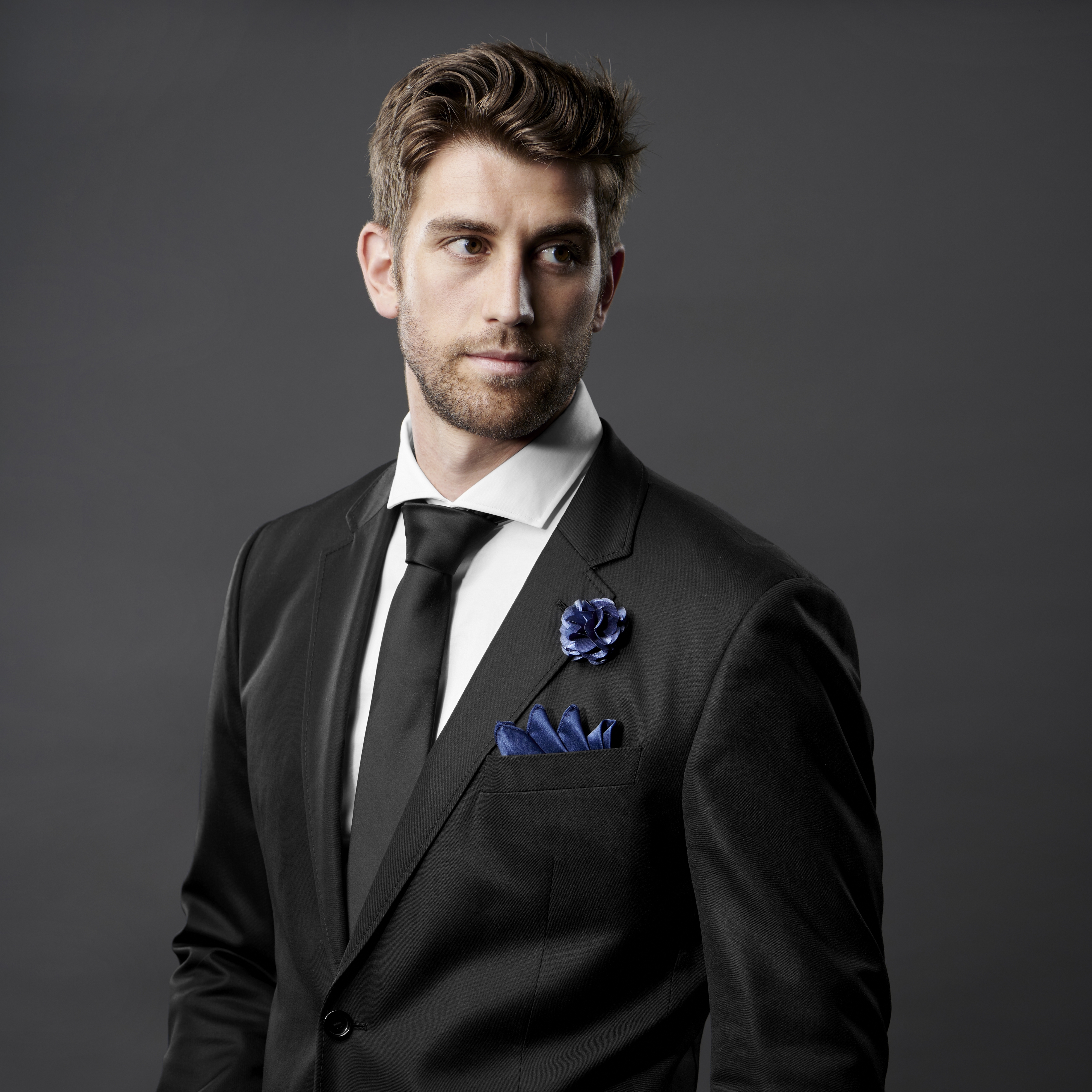 Luxurious Navy Lapel Flower - 5