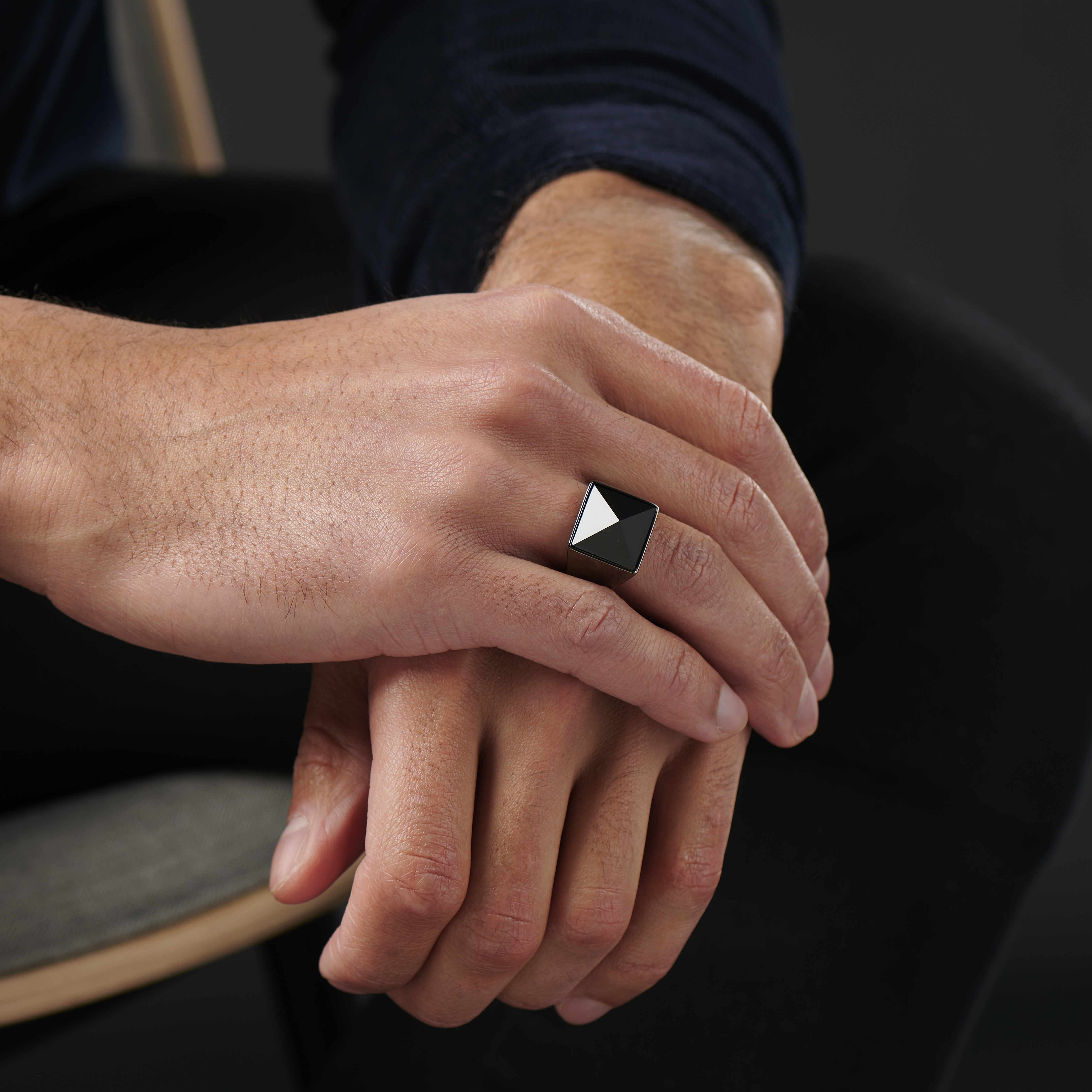 Lanie Gunmetalfarbener Makt Ring - 5