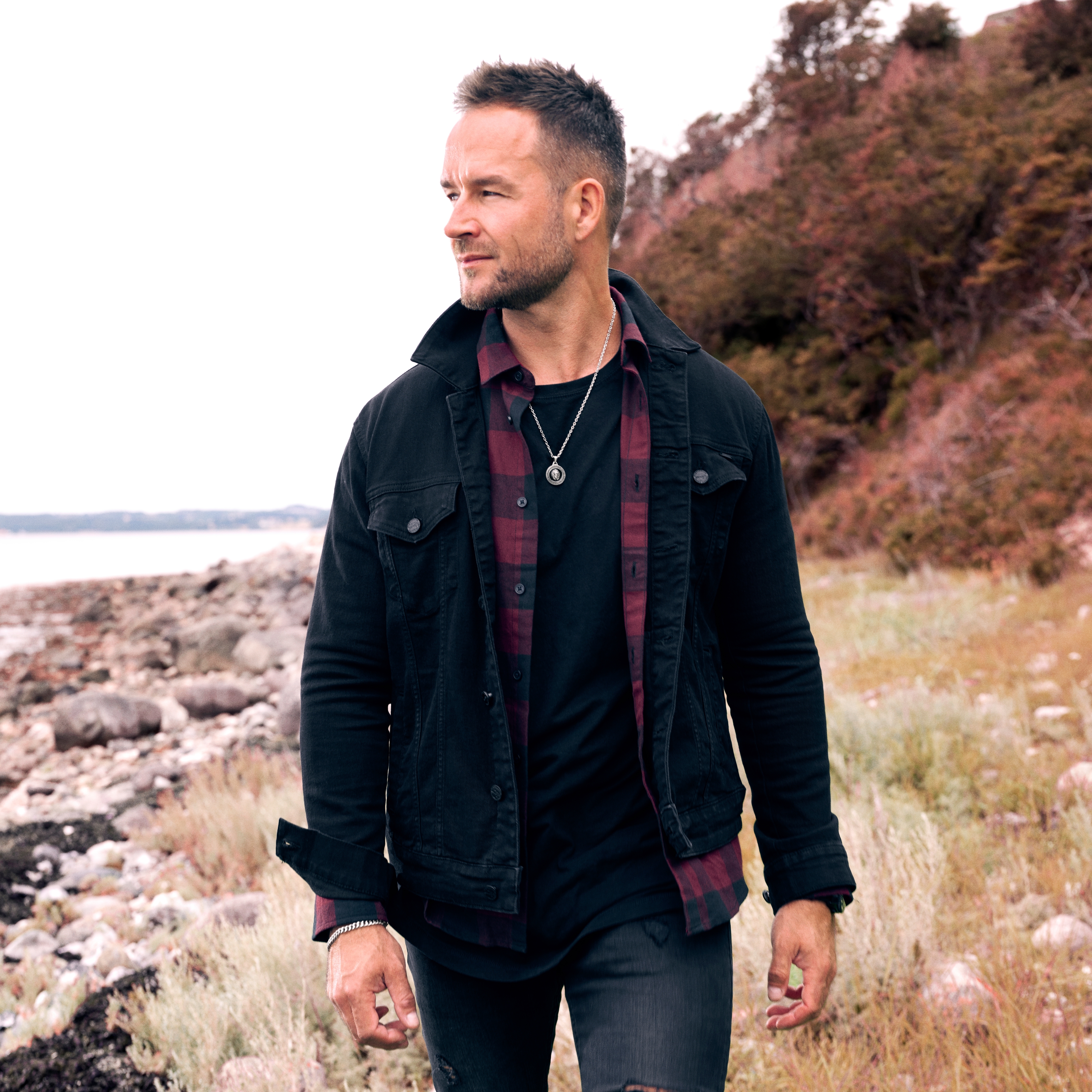 Obelius | Vintagesilverfärgat Tondohalsband med Medusa - 4