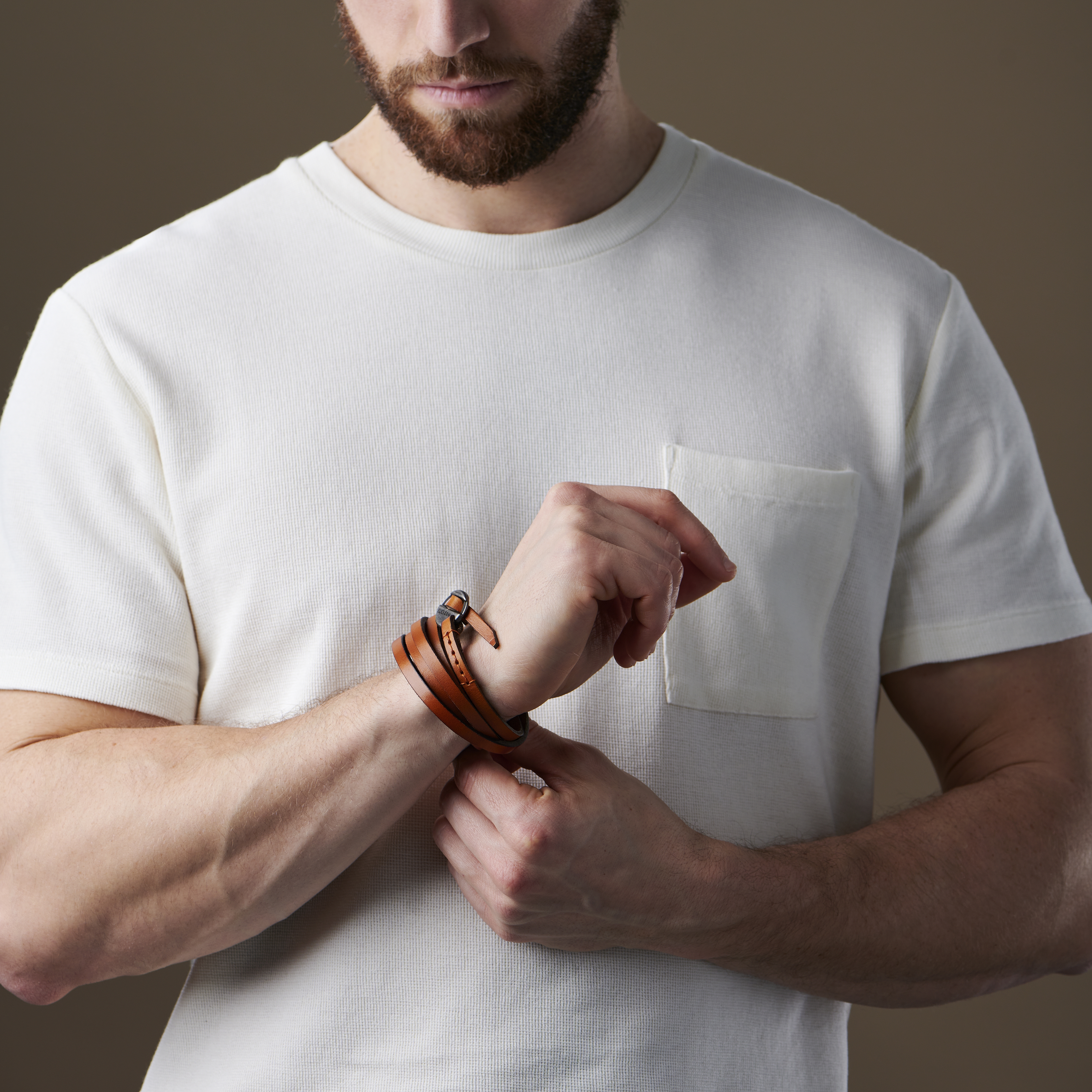 Hnedý náramok Lucca - 5