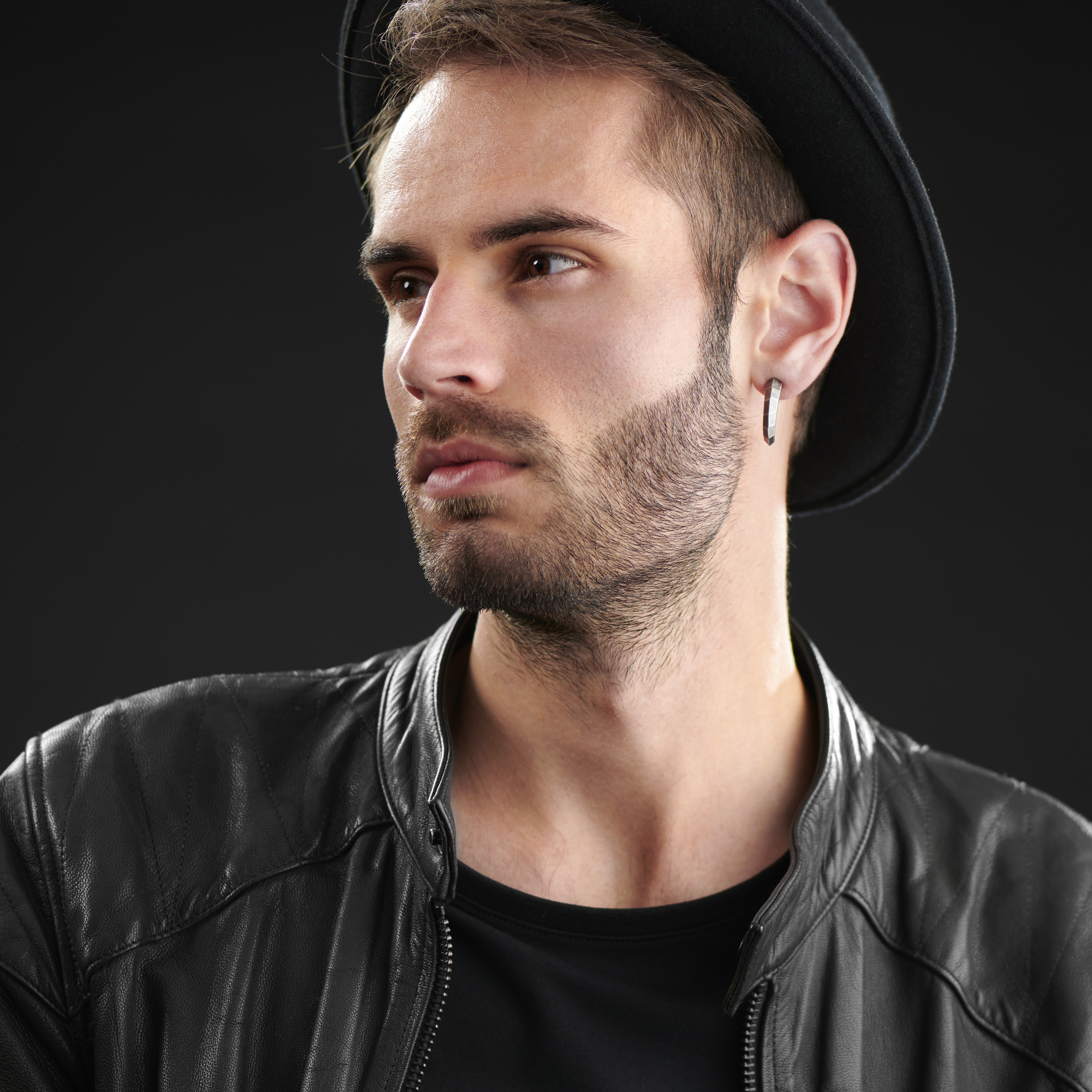 Boucle d'oreille Jax en acier gris foncé - La serre - 4