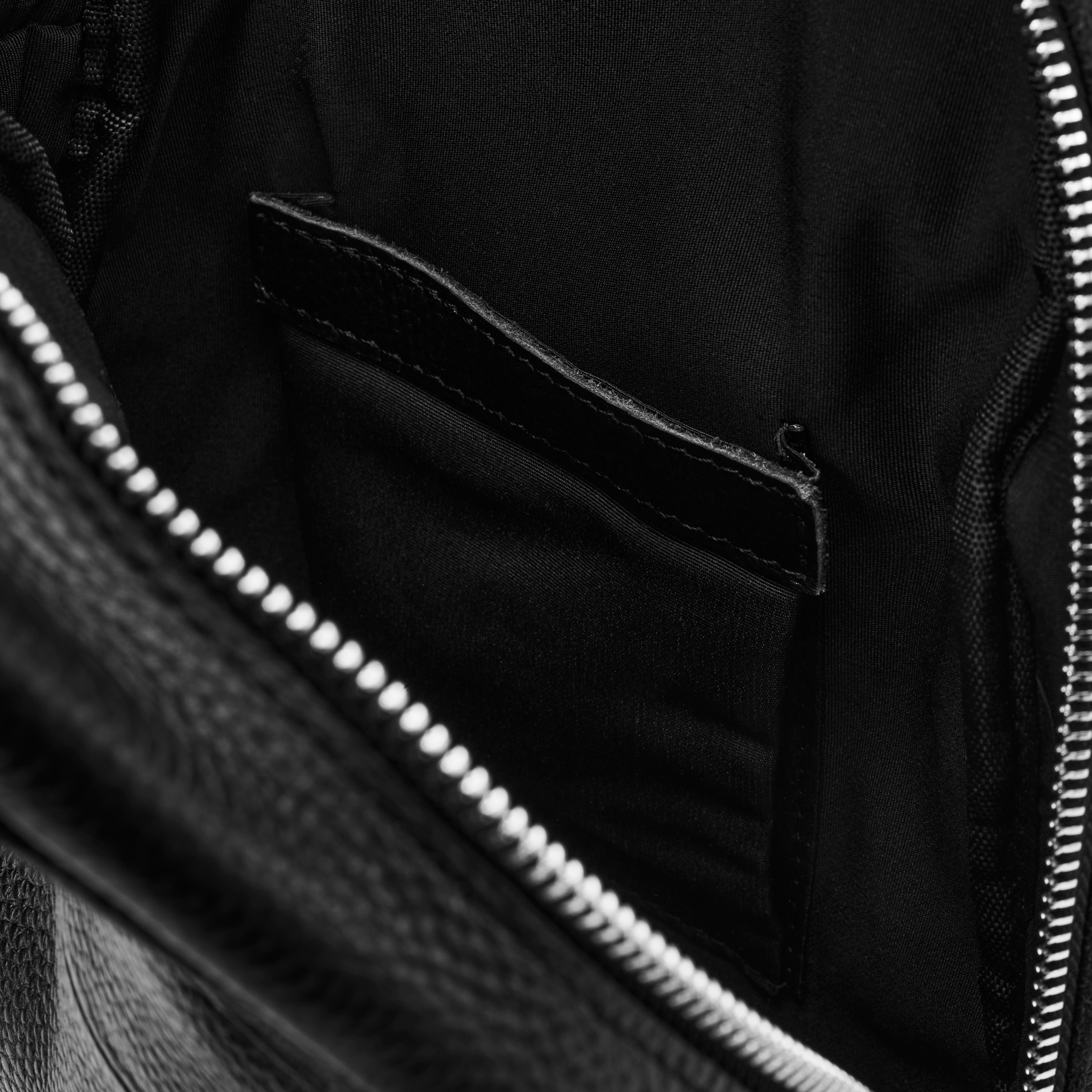 Μαύρη Δερμάτινη Τσάντα Ώμου Single Strap - 12