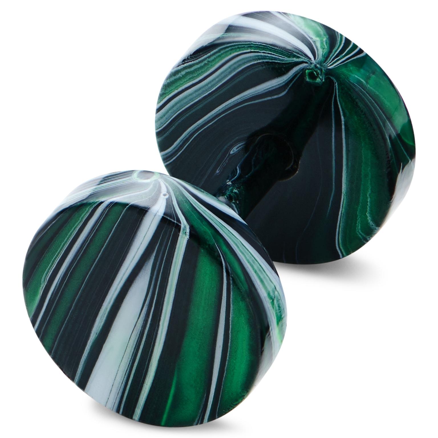 Satago | 8 mm Roestvrijstalen Fake Plug Oorbel in Zwart en Groen Satago | 8 mm Roestvrijstalen Fake Plug Oorbel in Zwart en Groen