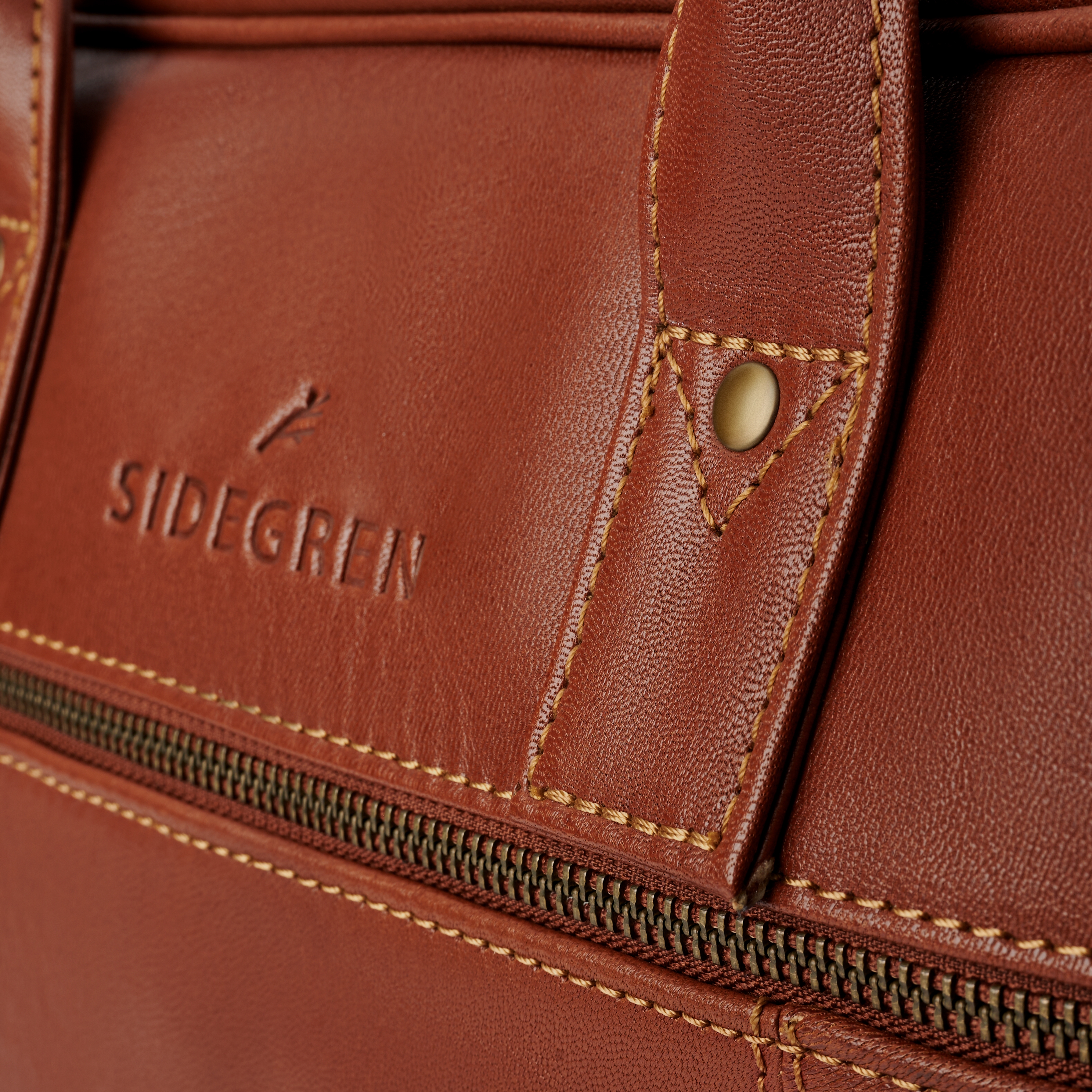 Fidei | Duża kawowa torba na laptopa z koziej skóry full grain - 9