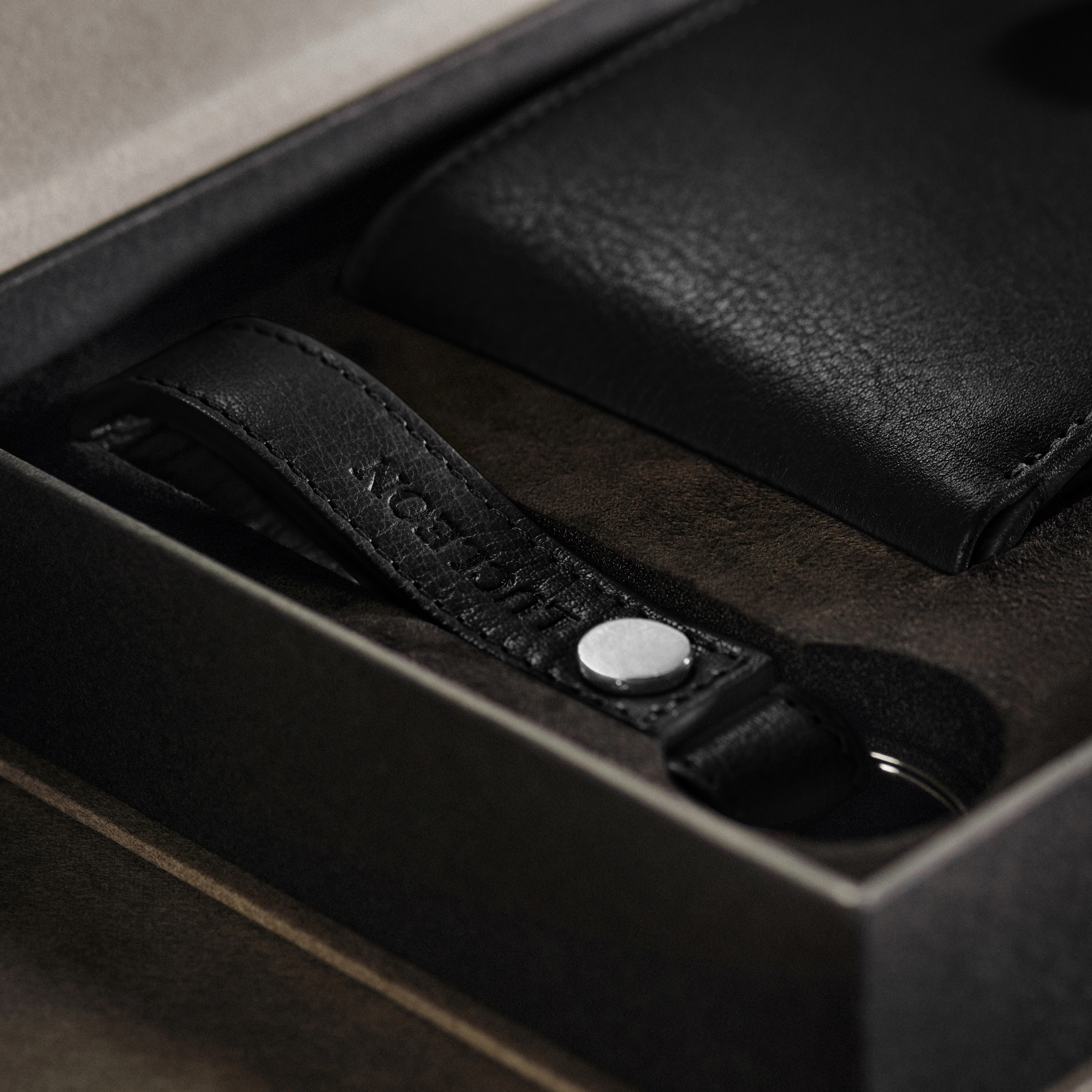Black RFID-Blocking Buffalo Leather Essentials Gift Box - 7