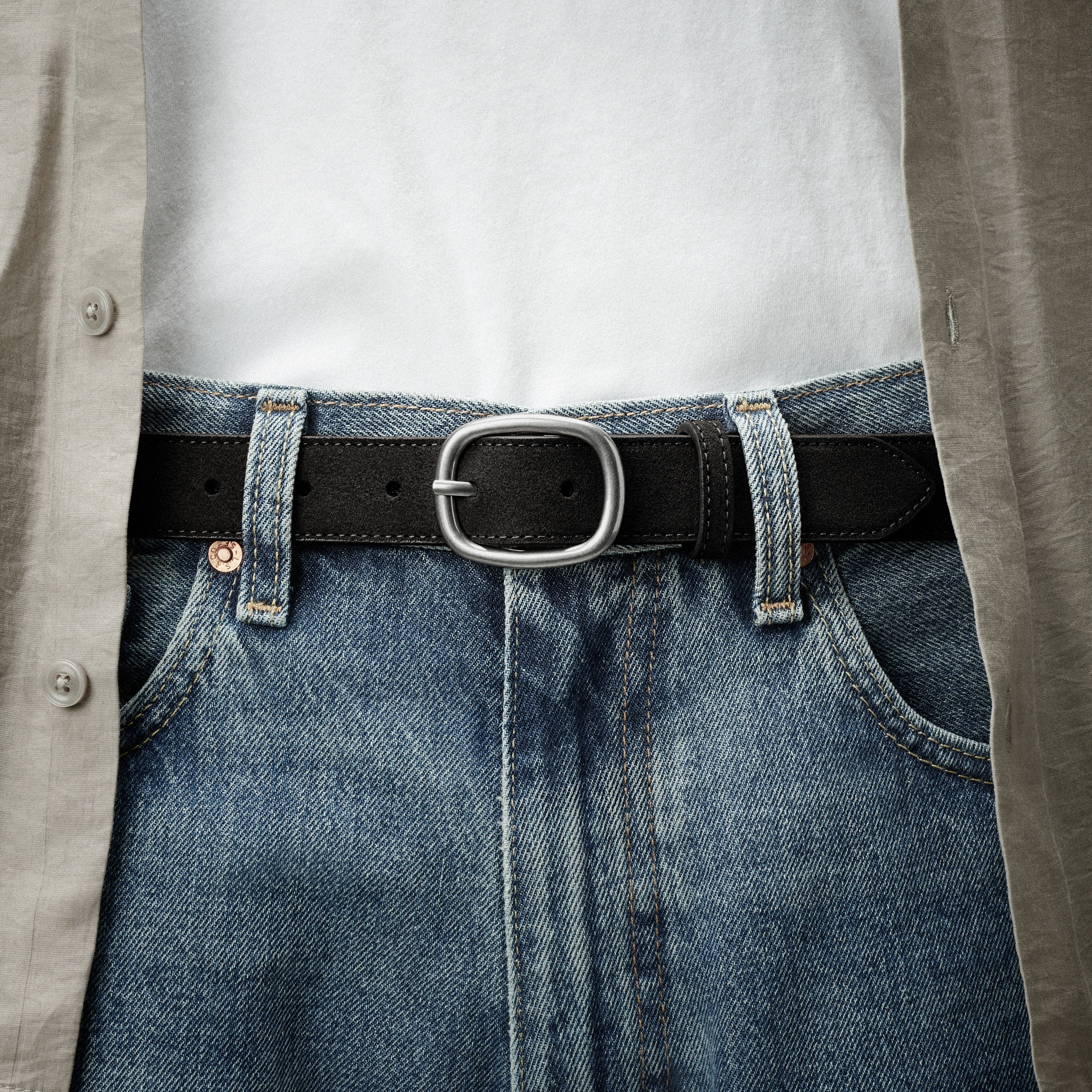 Black Rounded Buckle Faux Suede Belt - 3