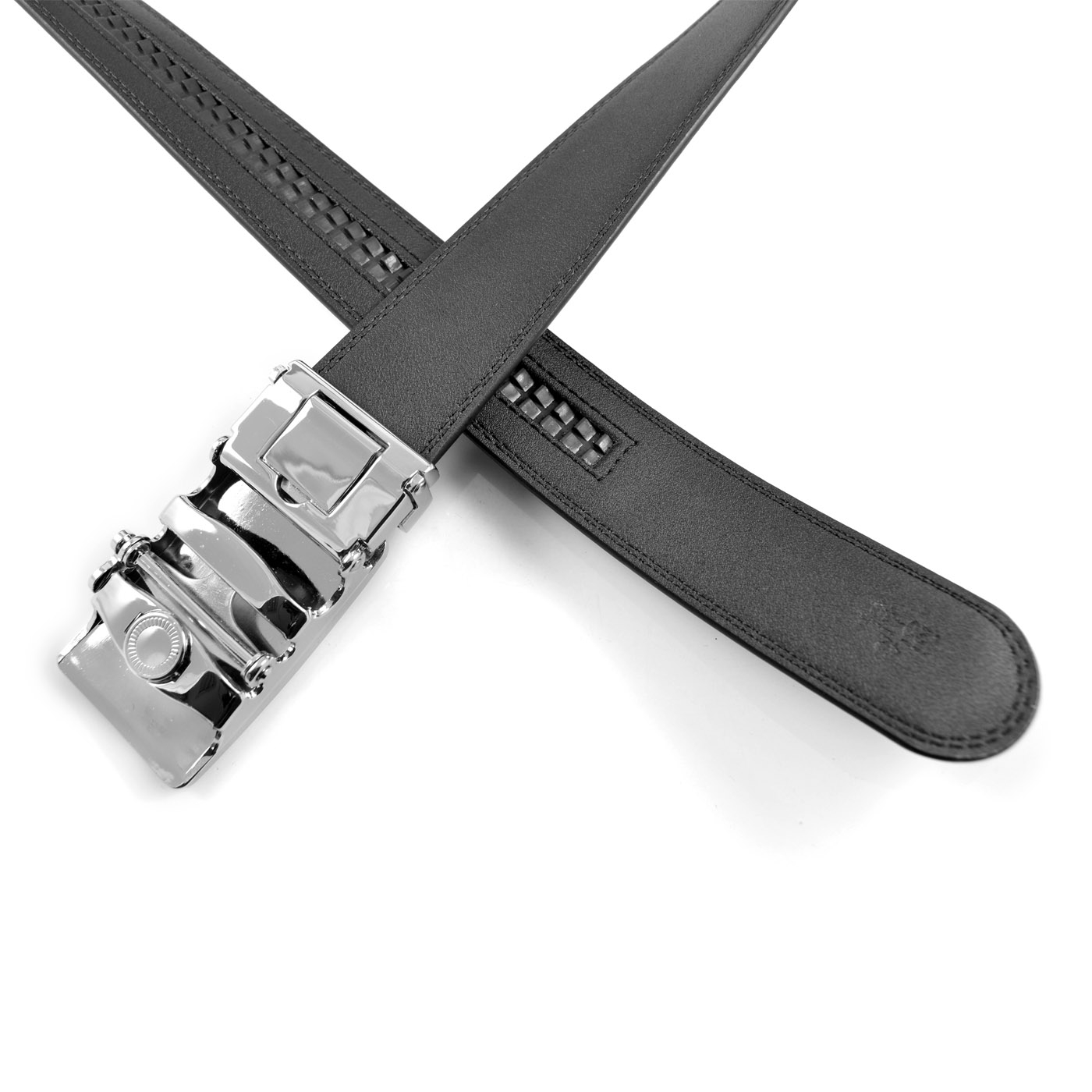 Schwarzer, detaillierter Gürtel  - 3