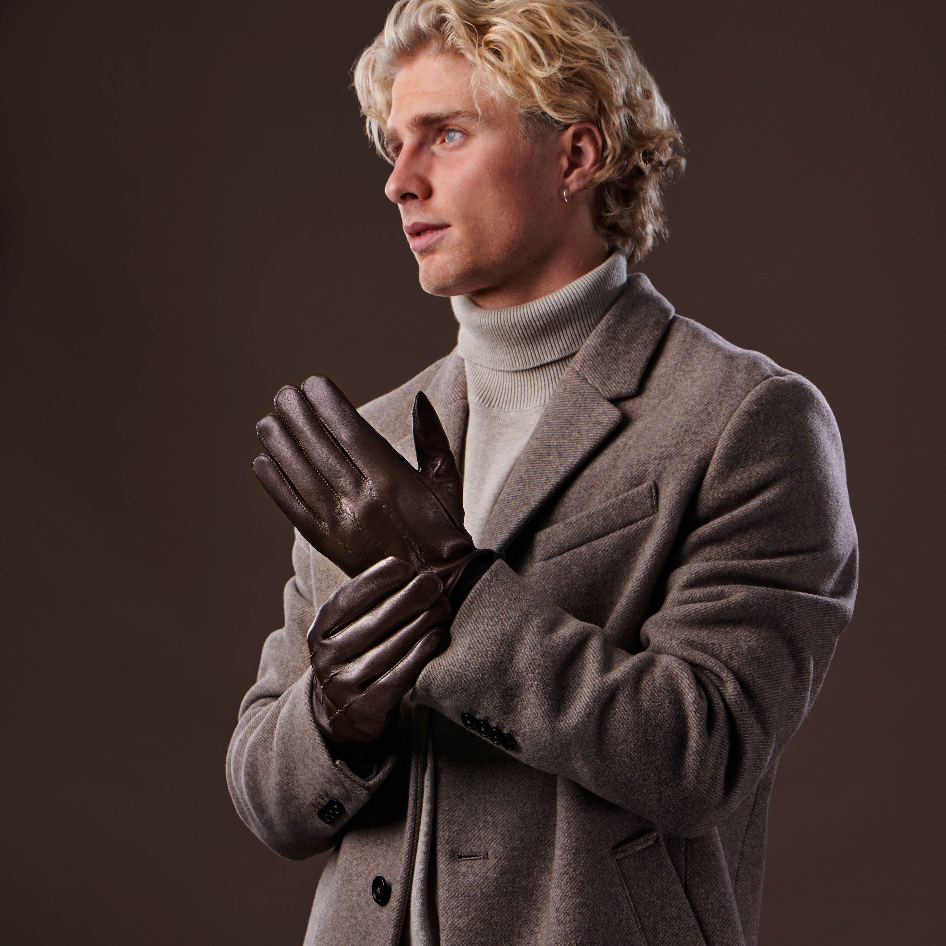 Gants au poignet en cuir de mouton marron foncé pour écran tactile - 4