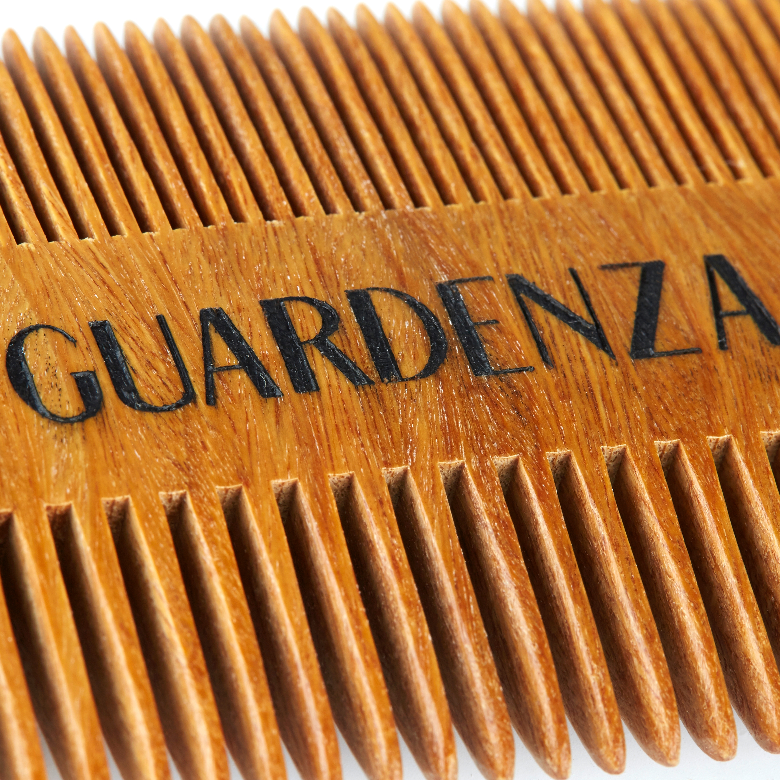 Peigne à barbe en bois de santal - 2