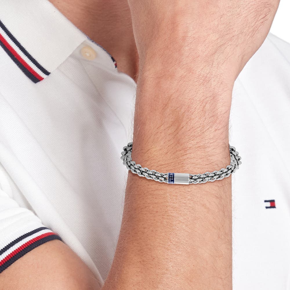 hover: Bransoleta łańcuszkowa TOMMY HILFIGER z przeplatającymi się okręgami hover: Bransoleta łańcuszkowa TOMMY HILFIGER z przeplatającymi się okręgami