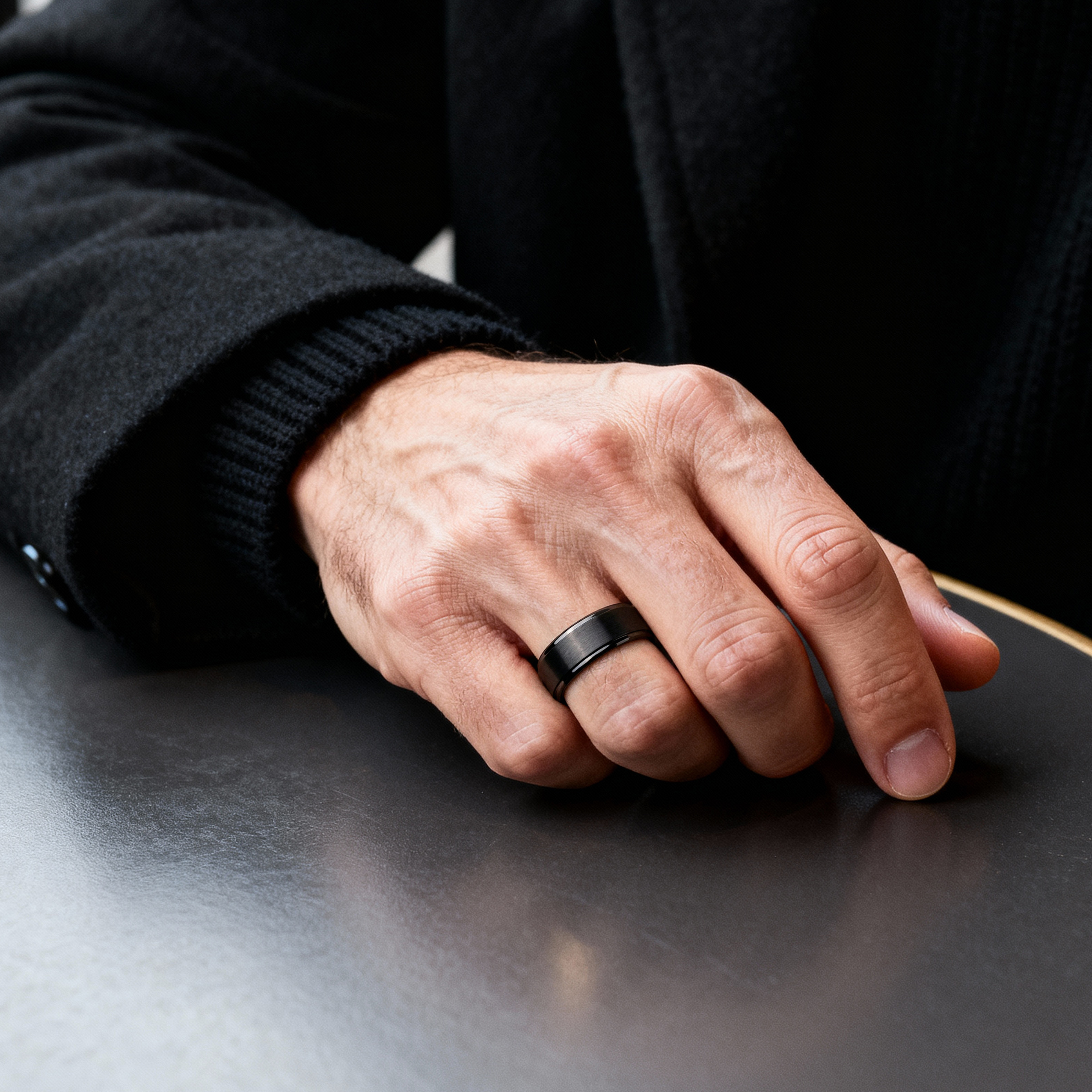 Enthumema | Fidget prstan iz krtačenega črnega nerjavečega jekla, širine 8 mm - 2