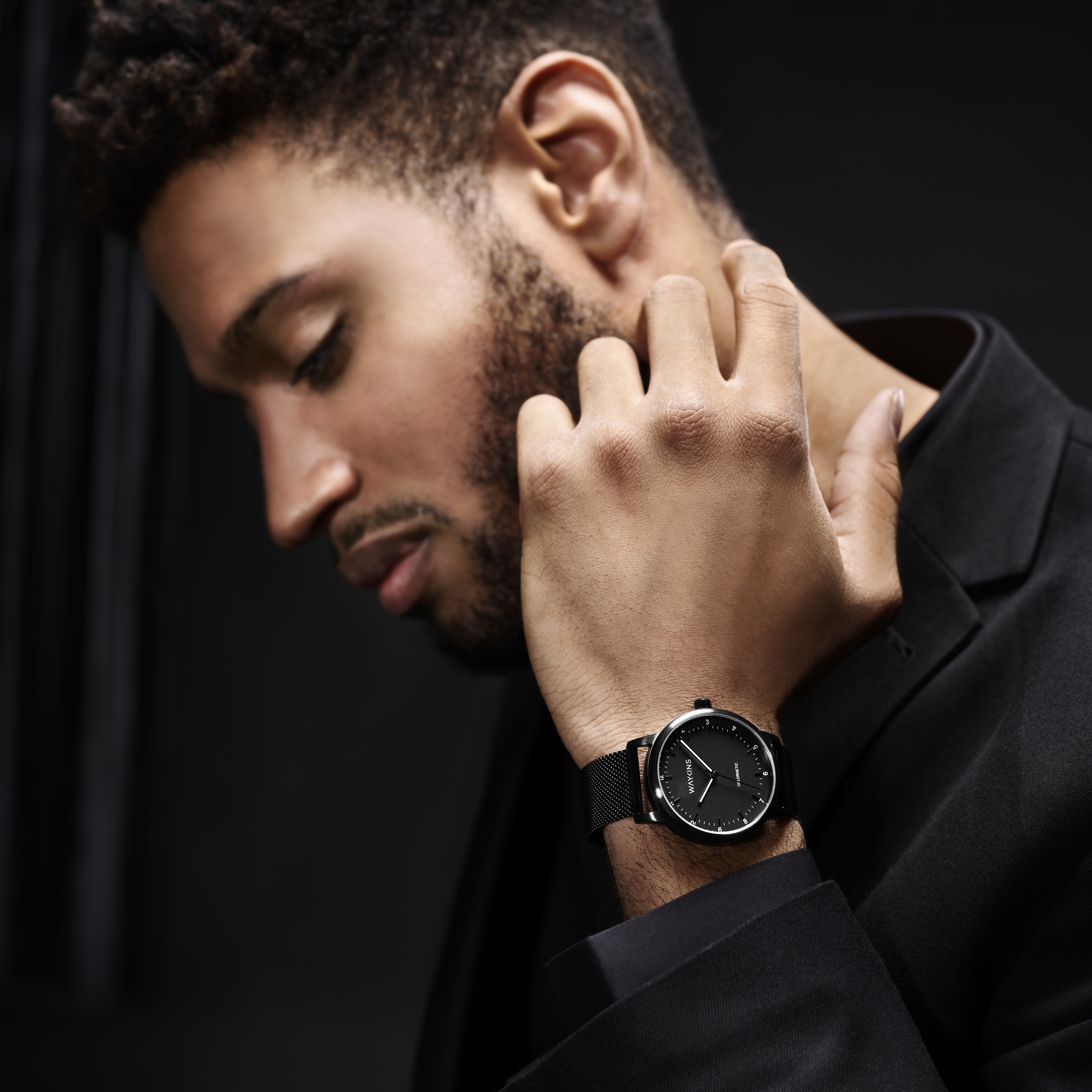 Colornetic | Black Steel Colour-changing Watch - 4