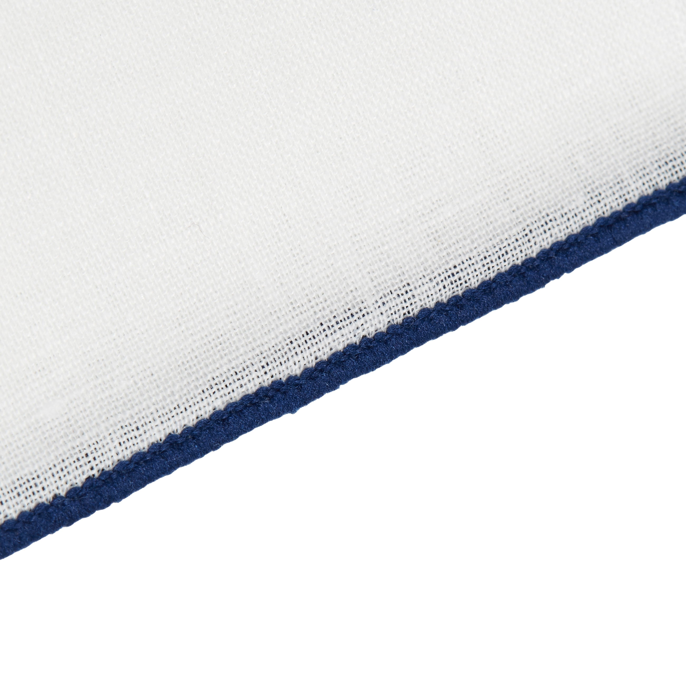Weißes Einstecktuch Mit Marineblauen Rändern - 2
