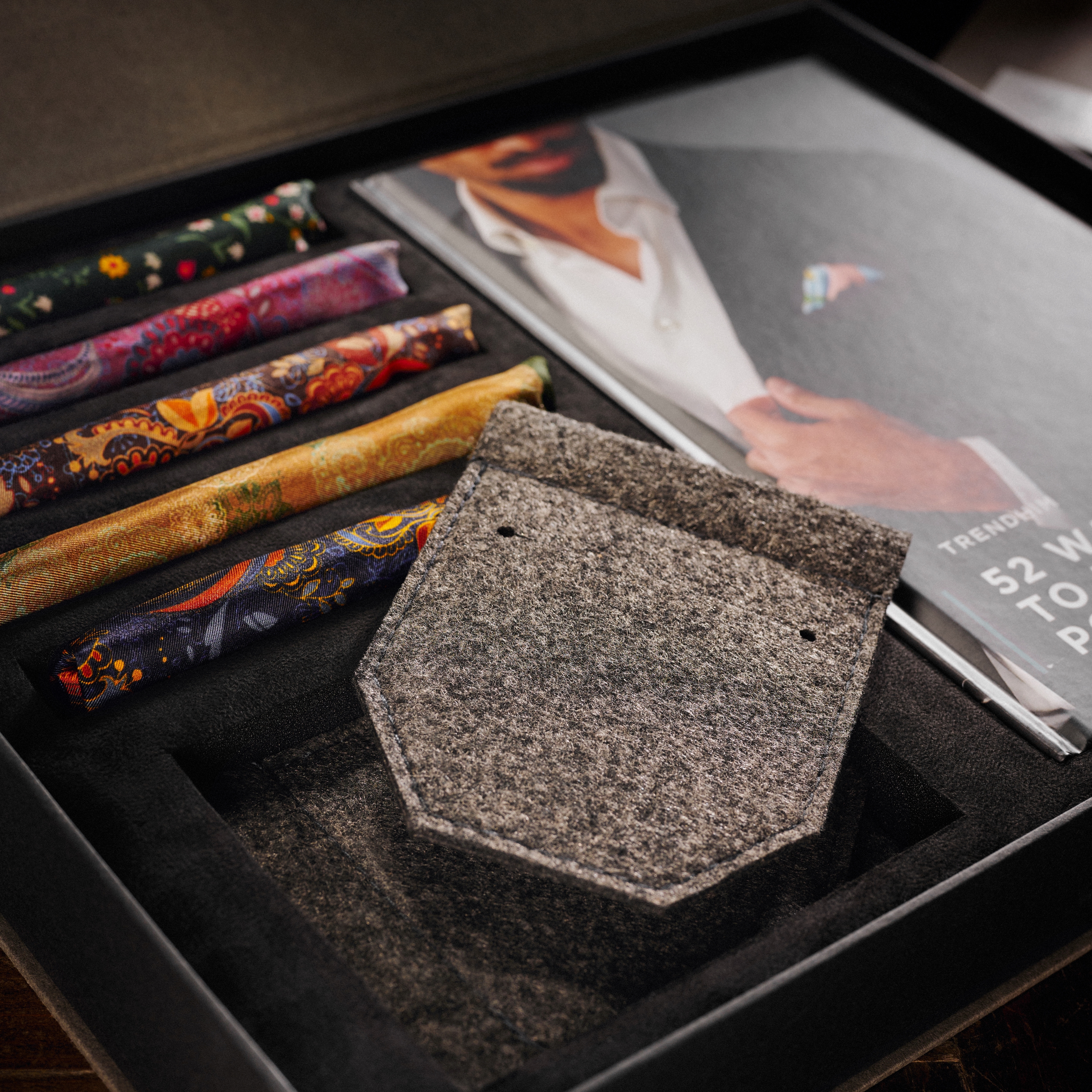 Exclusive Sidenbröstnäsdukar Presentpaket - 4