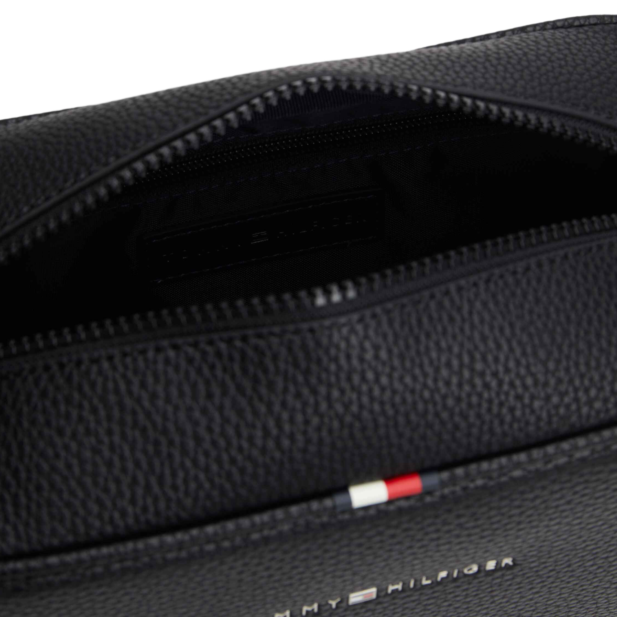 Tommy Hilfiger Essential Washbag - 5