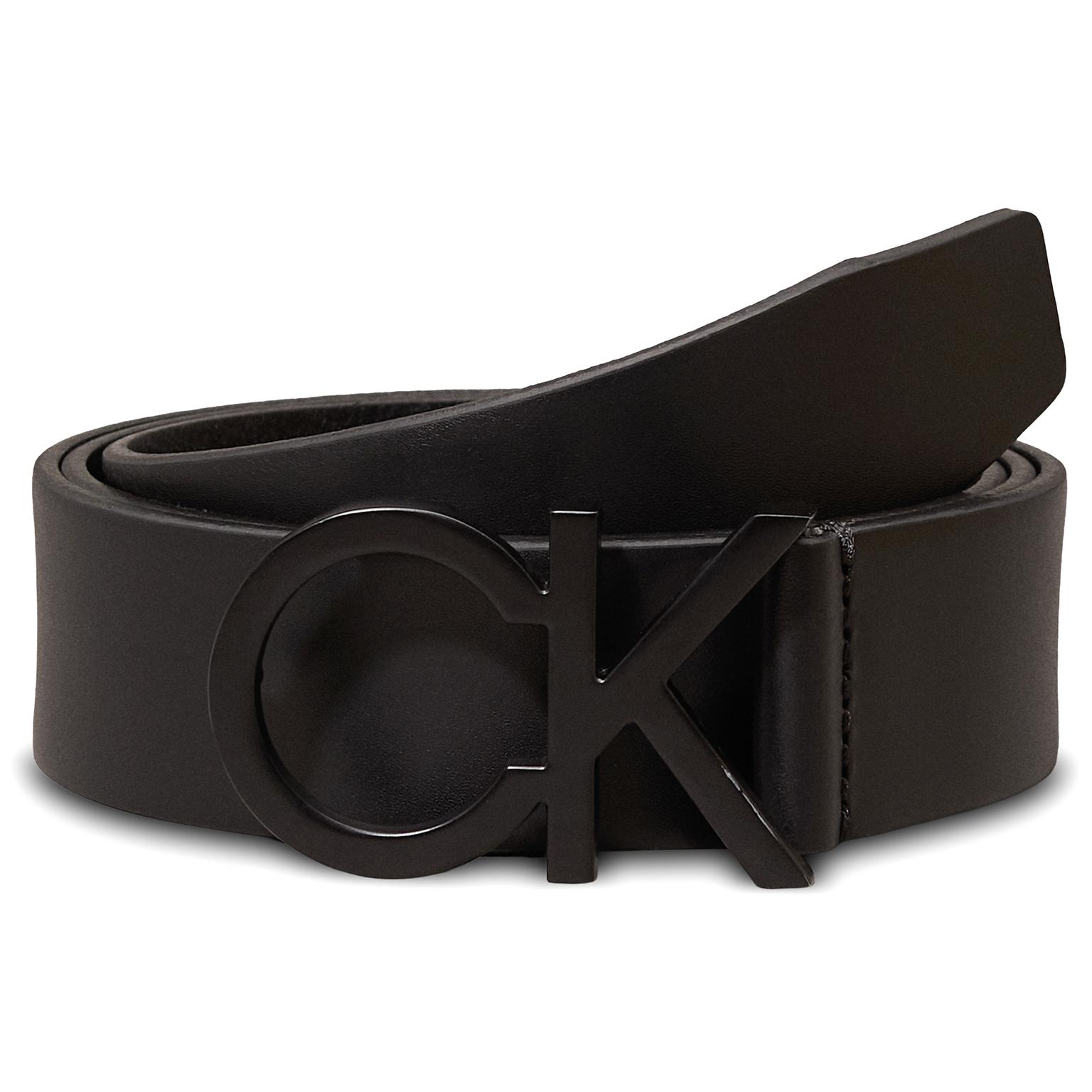 Cintura nera Calvin Klein con fibbia nera Cintura nera Calvin Klein con fibbia nera