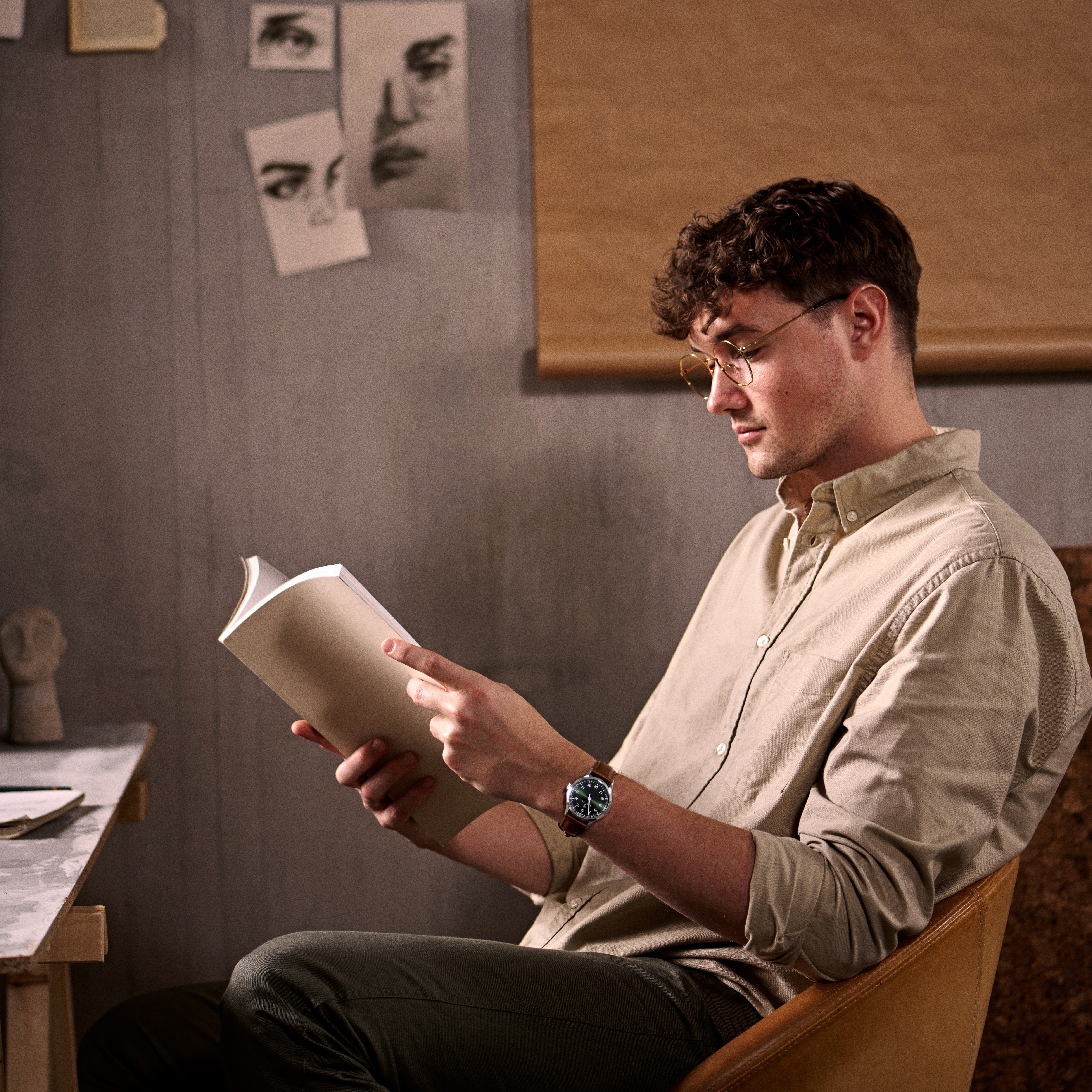 Paz | Green Stainless Steel One-hand Dress Watch - 6