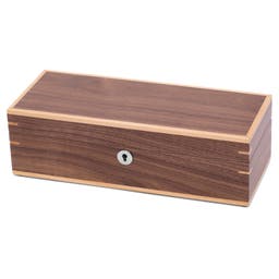Caja compacta de madera de nogal para 5 relojes