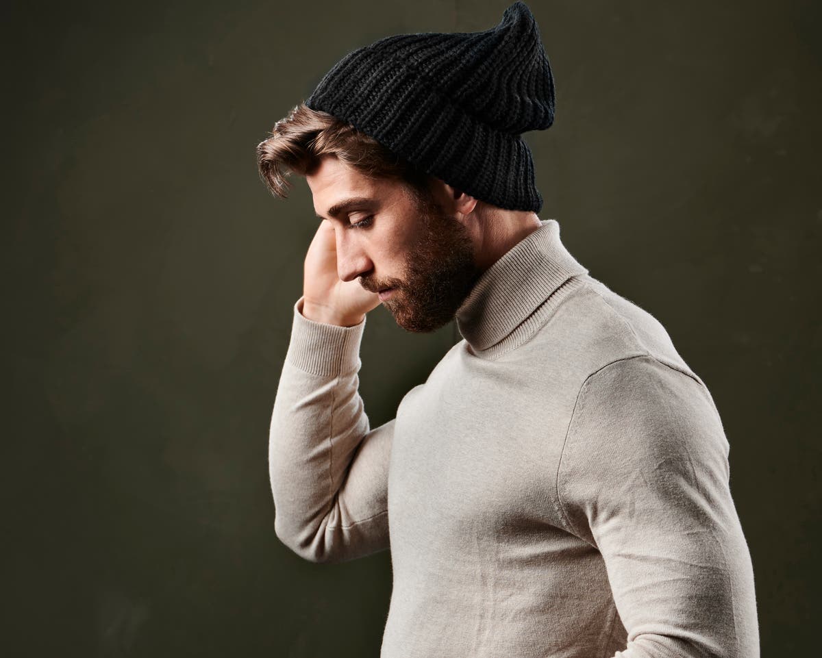 Guy Porter Un Chapeau Et Une Veste D'hiver Noire élégant Et Confortable  Vêtements Pour Hommes