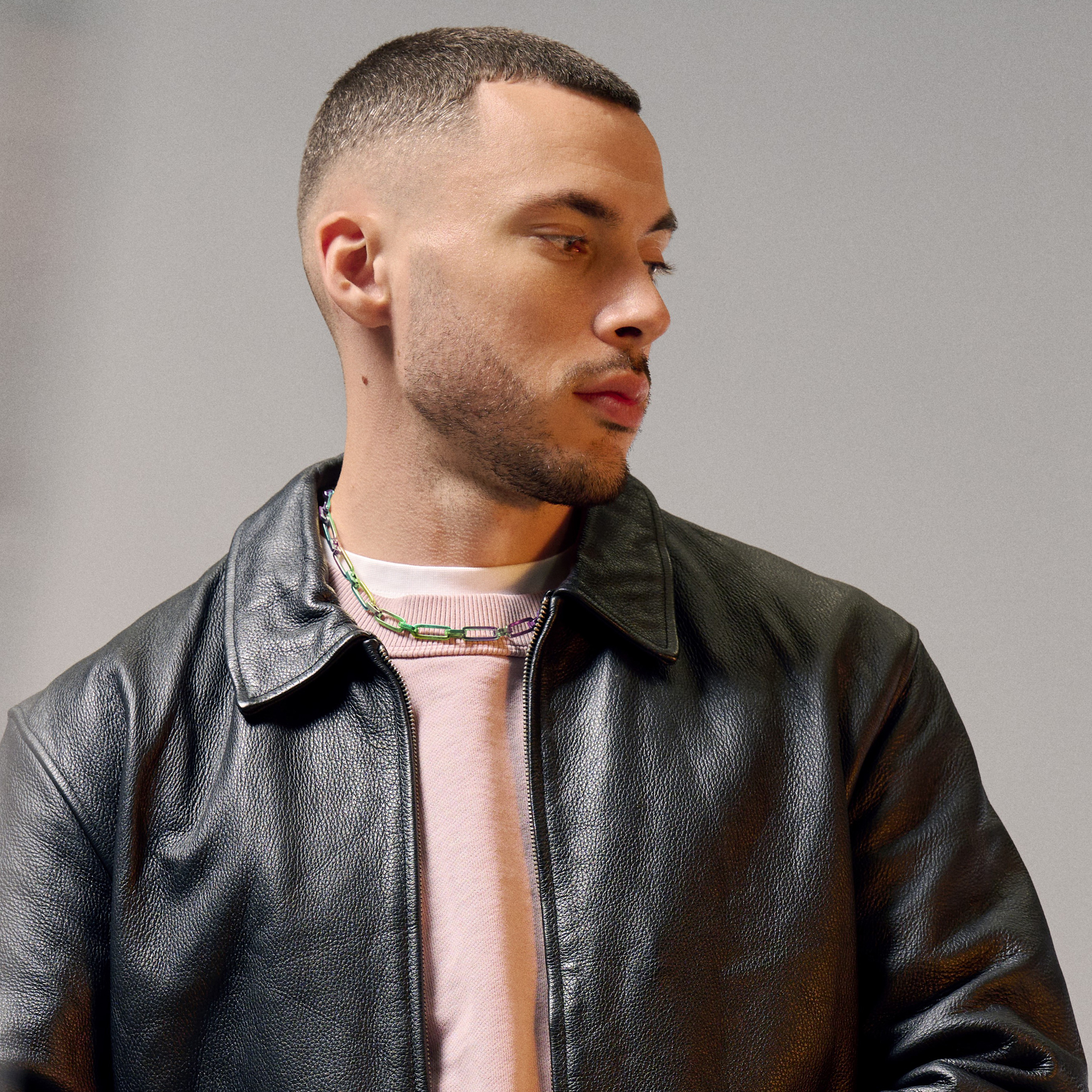 Connor Amager Kaklarota varavīksnes krāsās - 3