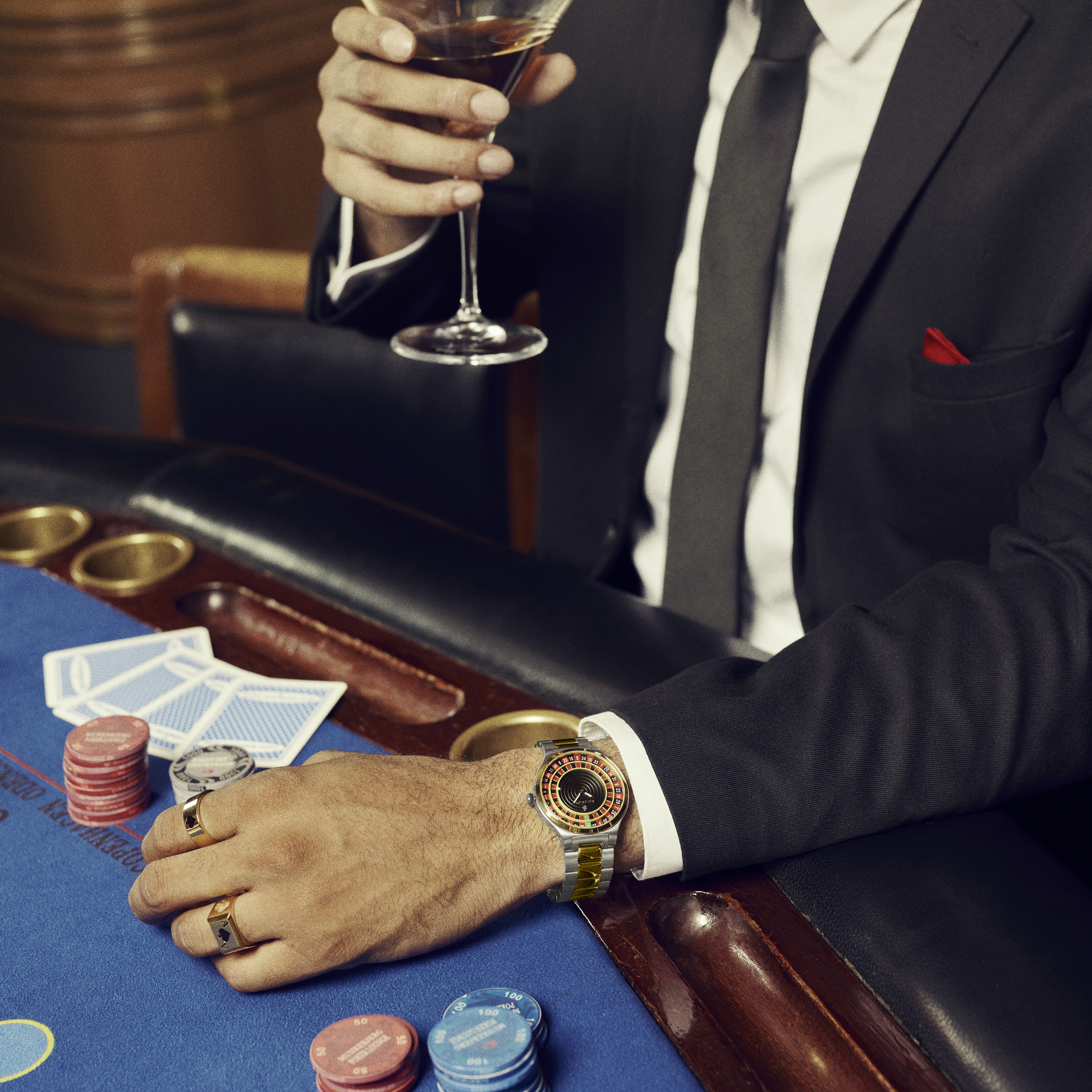 Ace | Hopean- & Kullansävyinen Teräksinen Kvartsi Rullettikello - 3