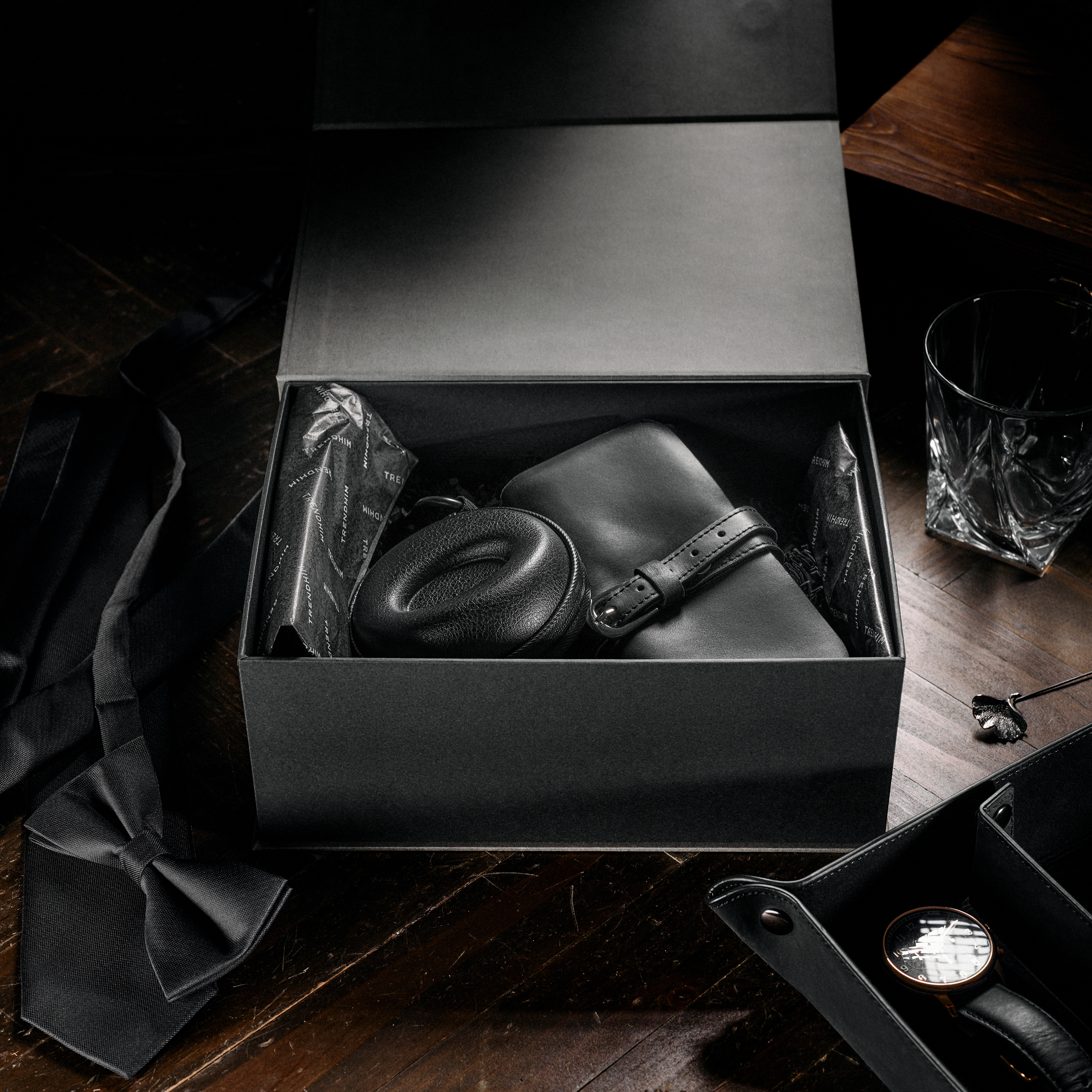 Caja de regalo organizadora de viajes | Cuero negro - 7
