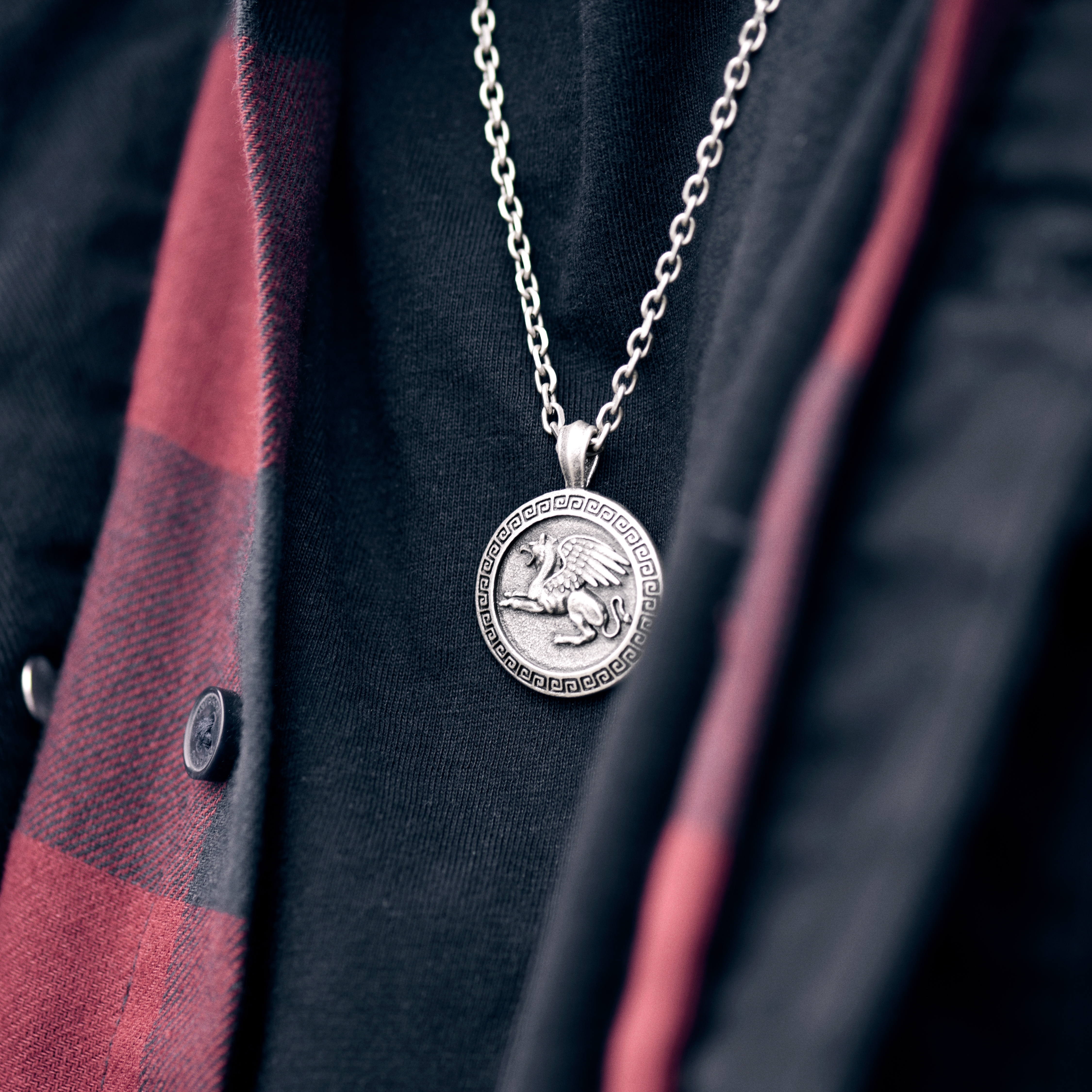 Obelius | Naszyjnik W Srebrnym Tonie W Stylu Vintage Tondo z Gryfem - 2