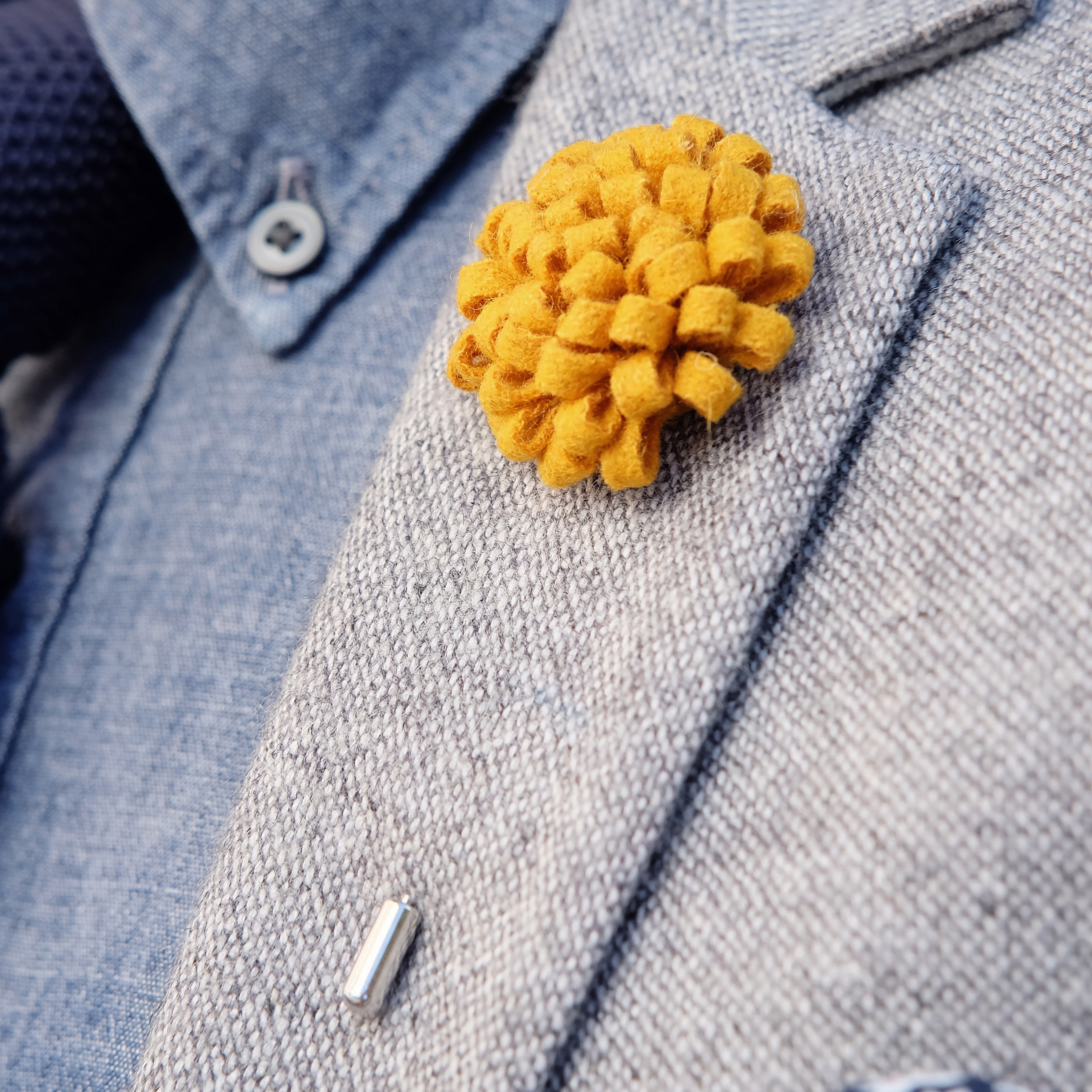 Creative Orange Lapel Flower - 3