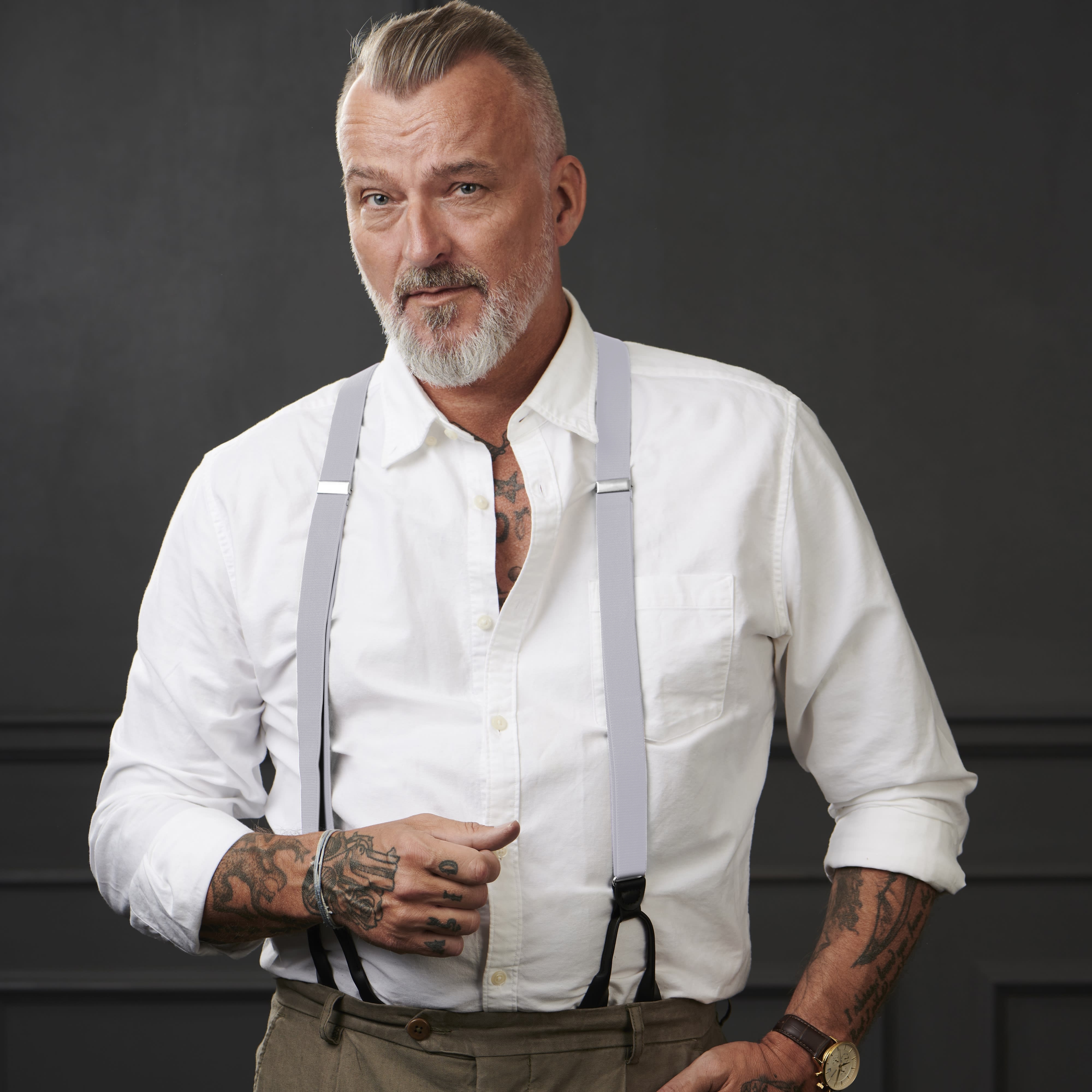 Bretelle sottili grigio chiaro con asole per bottoni - 6