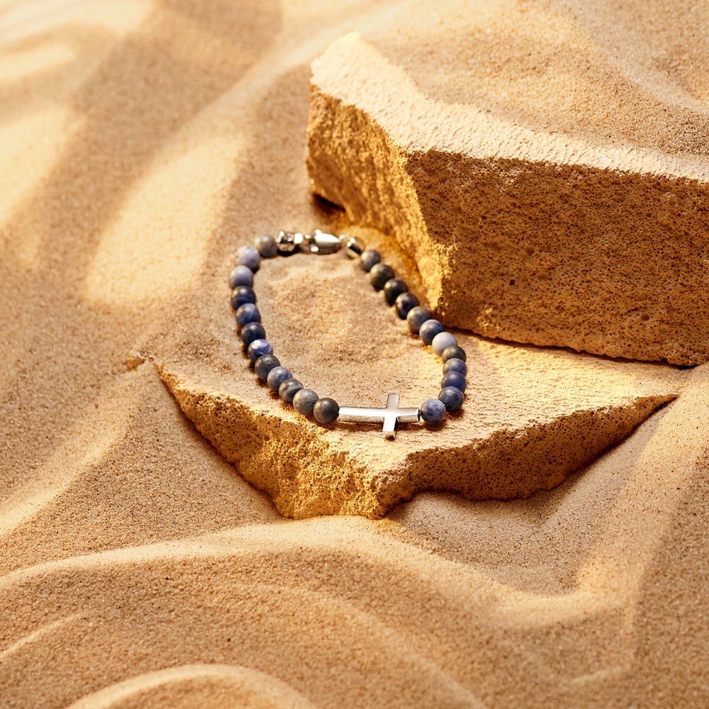 hover: Unity | Lapis Lazuli-armband med Kors hover: Unity | Lapis Lazuli-armband med Kors