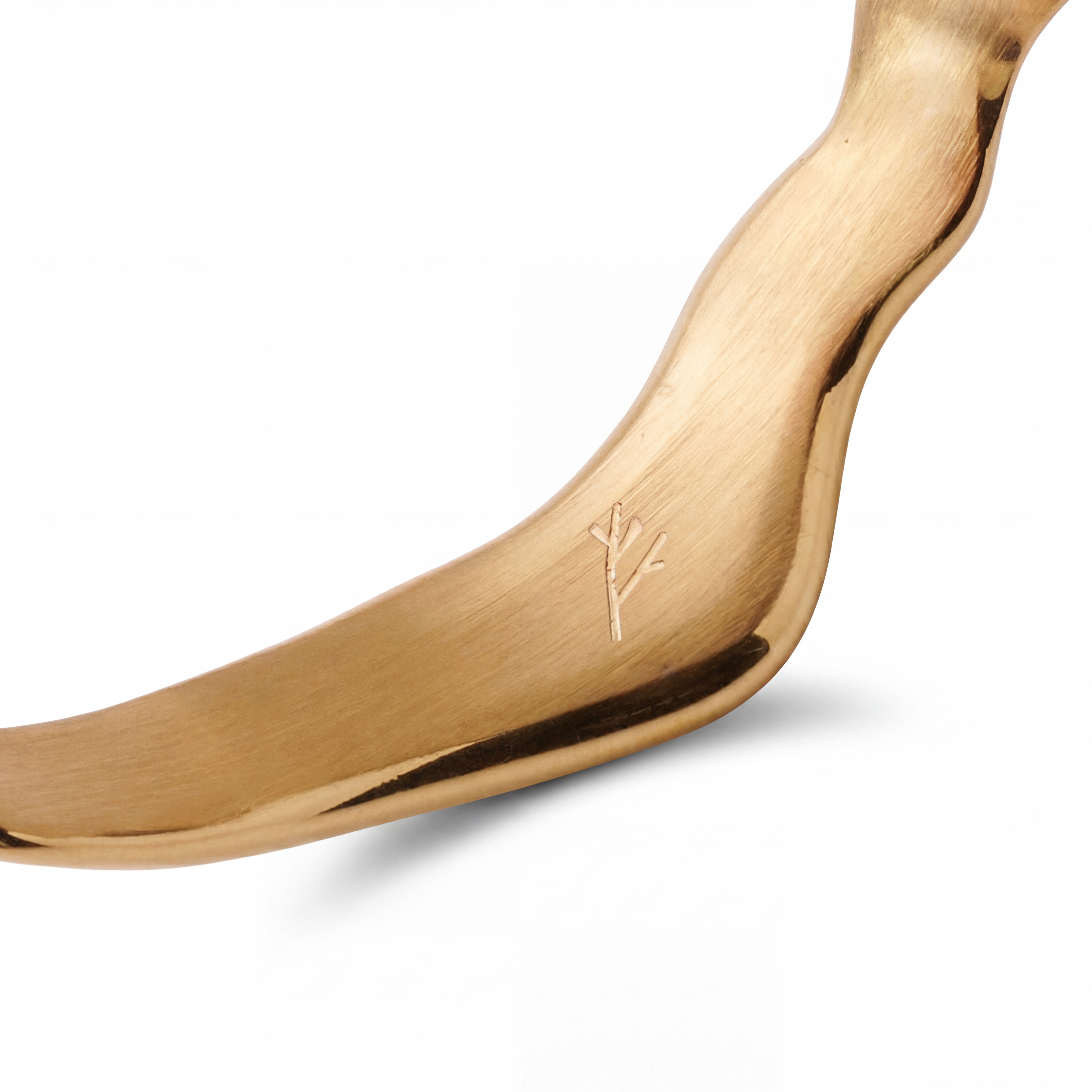 Magma | 7mm Gold-Tone Stainless Steel Bold Wavy Cuff Bracelet - 3