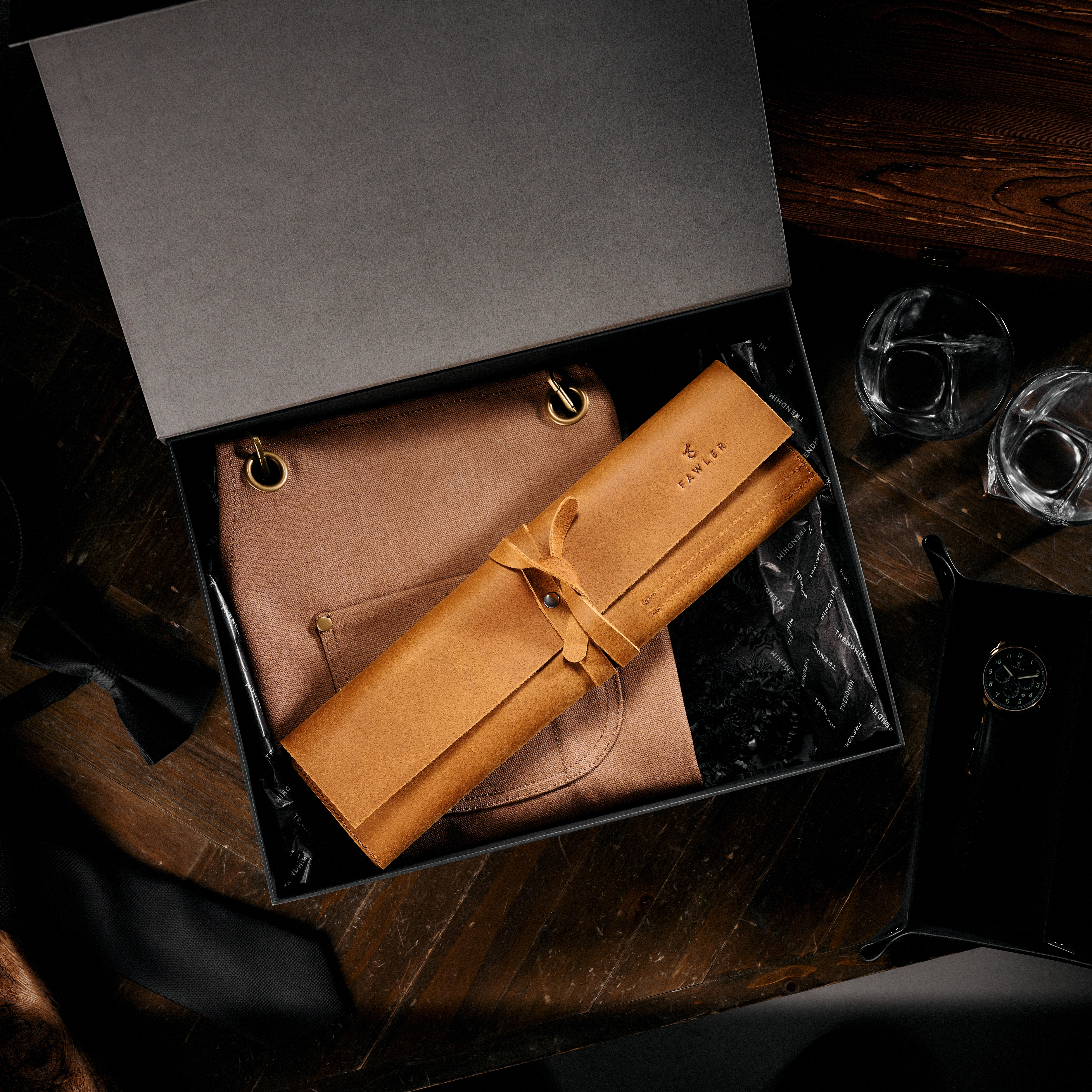 Food Lover's Gift Box | Leather & Canvas - 4