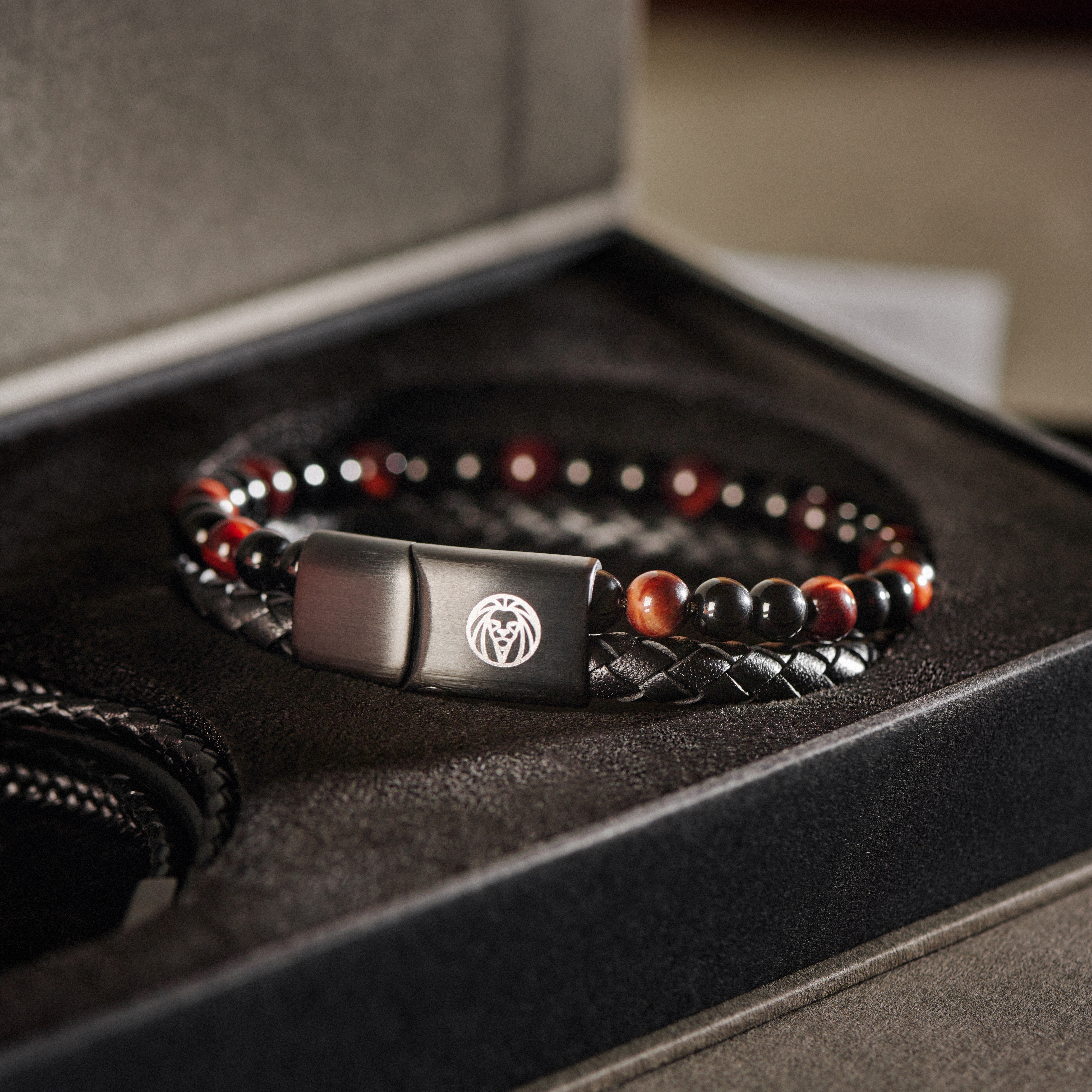 Red Tiger's Eye & Black Leather Bracelet Gift Box - 7