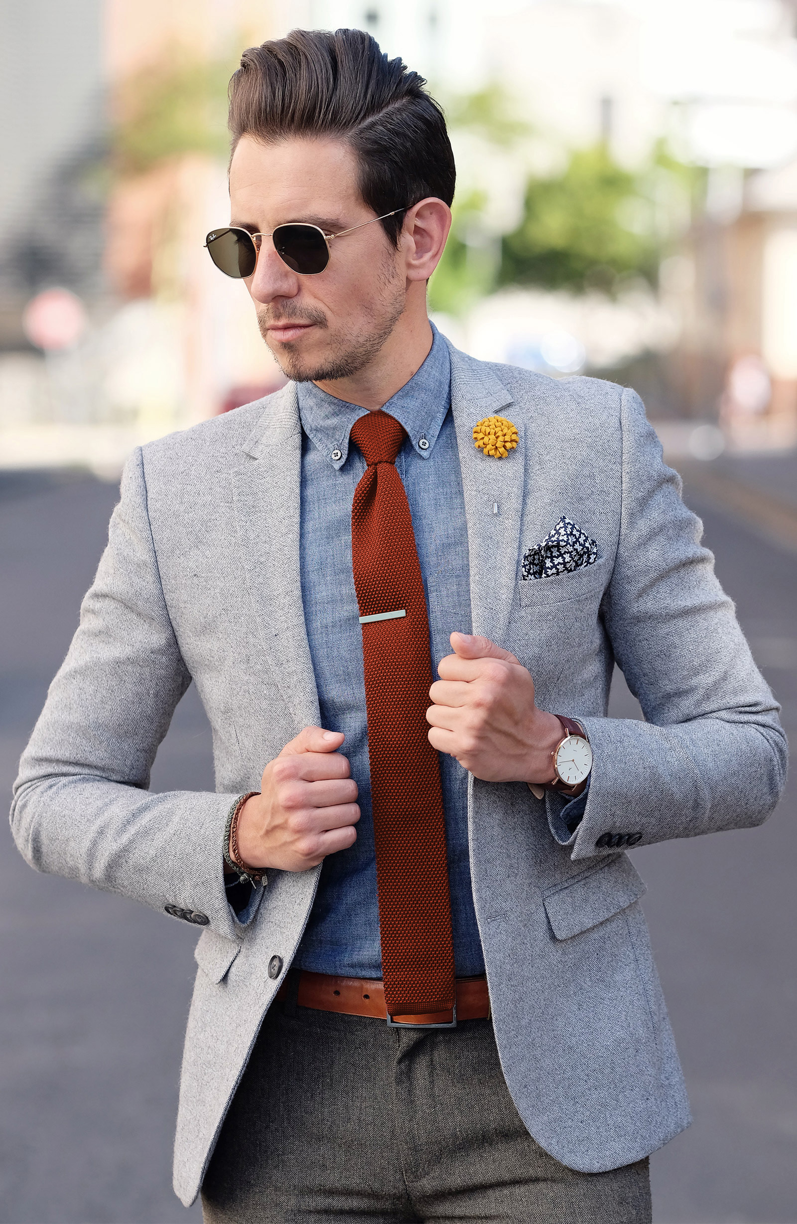 Tummanpunainen kudottu solmio - 5