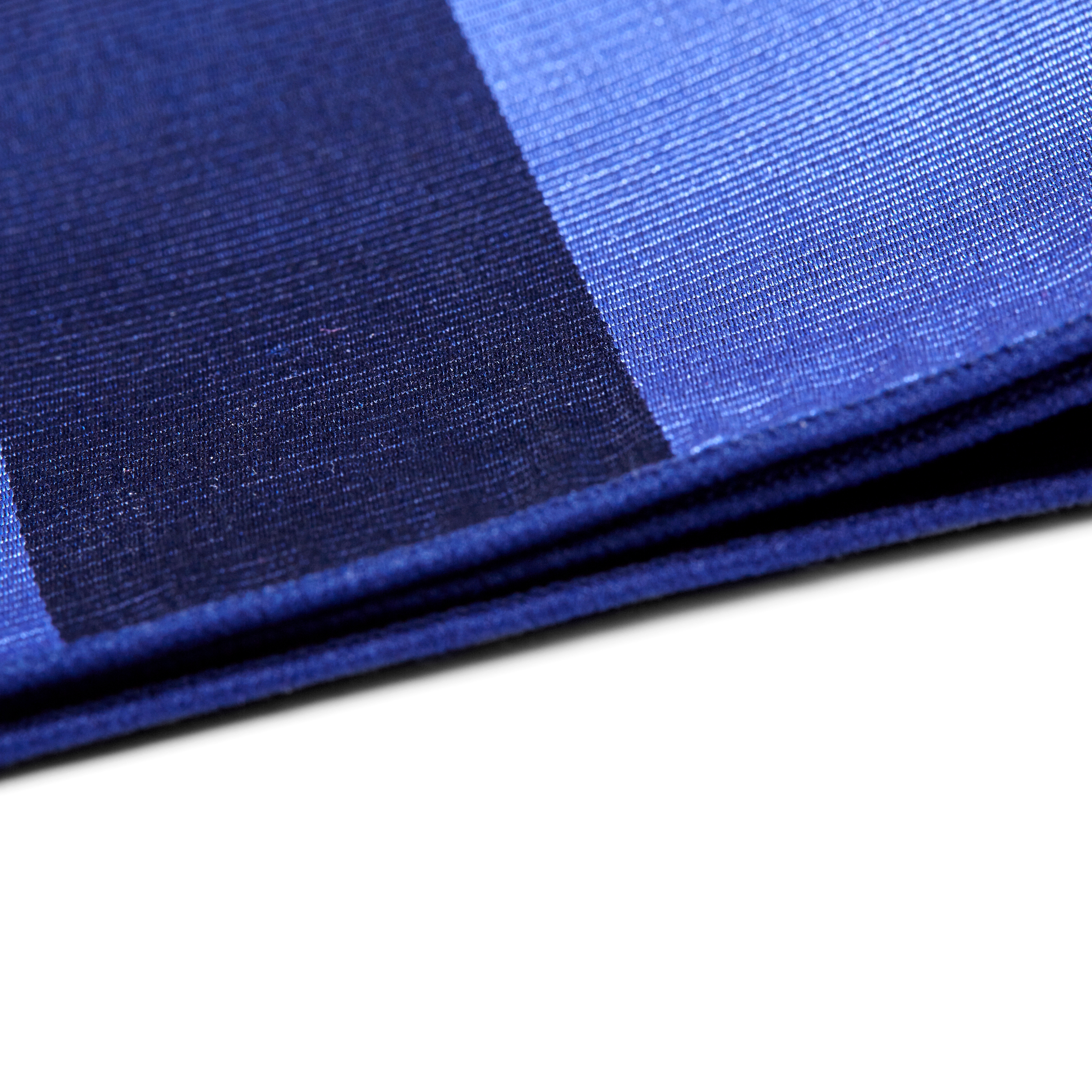 Копринена кърпичка за сако на пастелно и тъмносини райета - 2