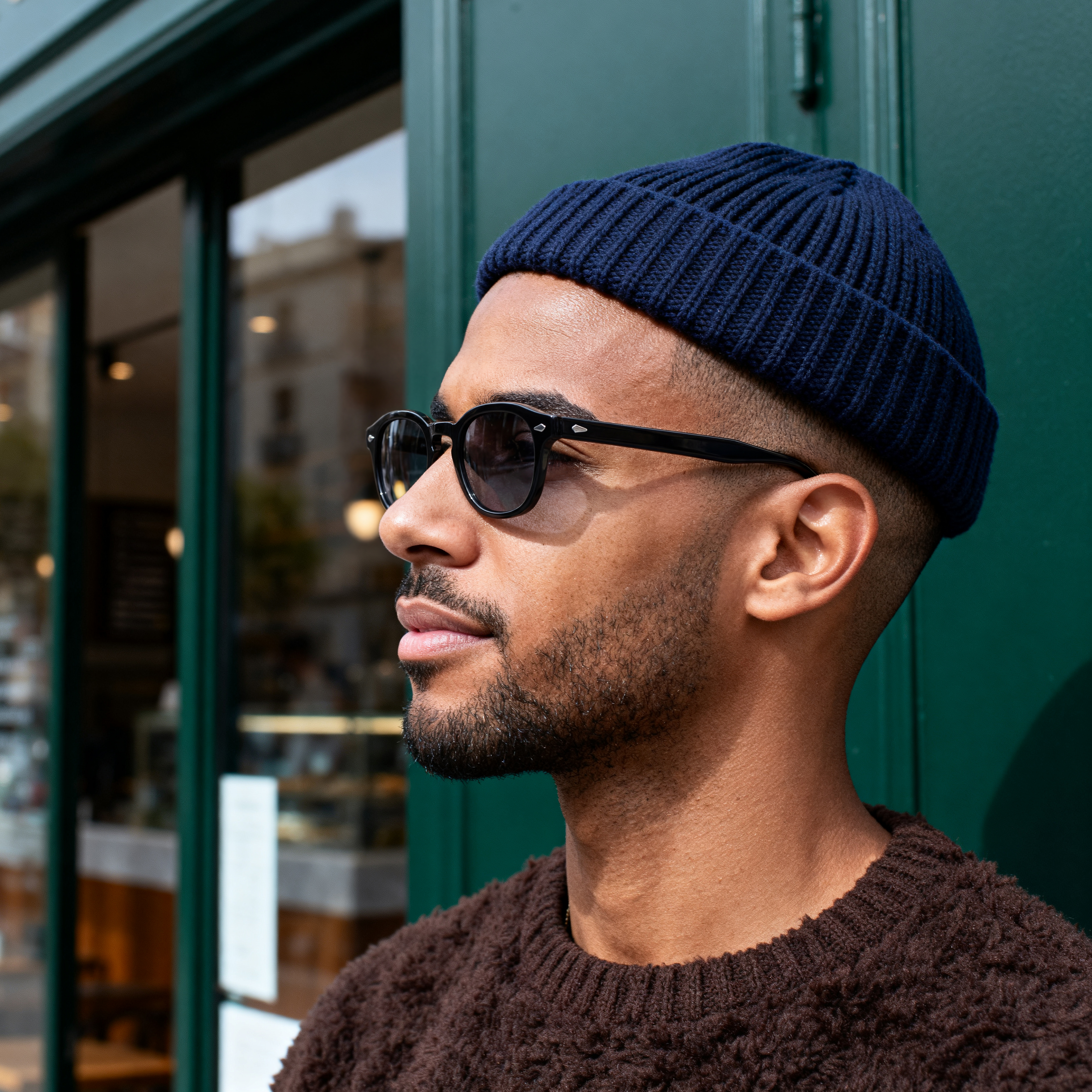 Black Round Horn Rimmed Polarised Sunglasses - 3