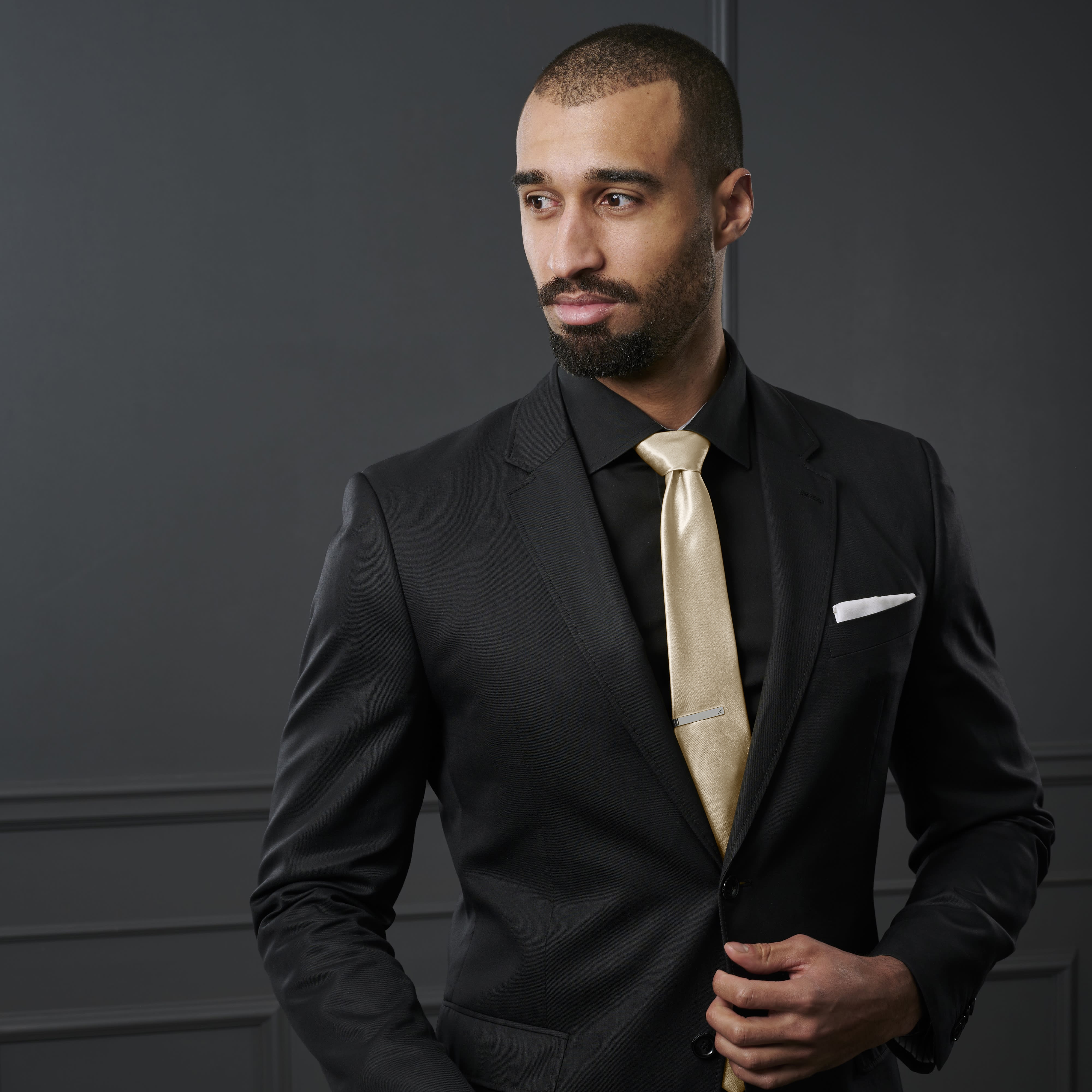 Black Suit Champagne Tie Black Suit Champagne Tie