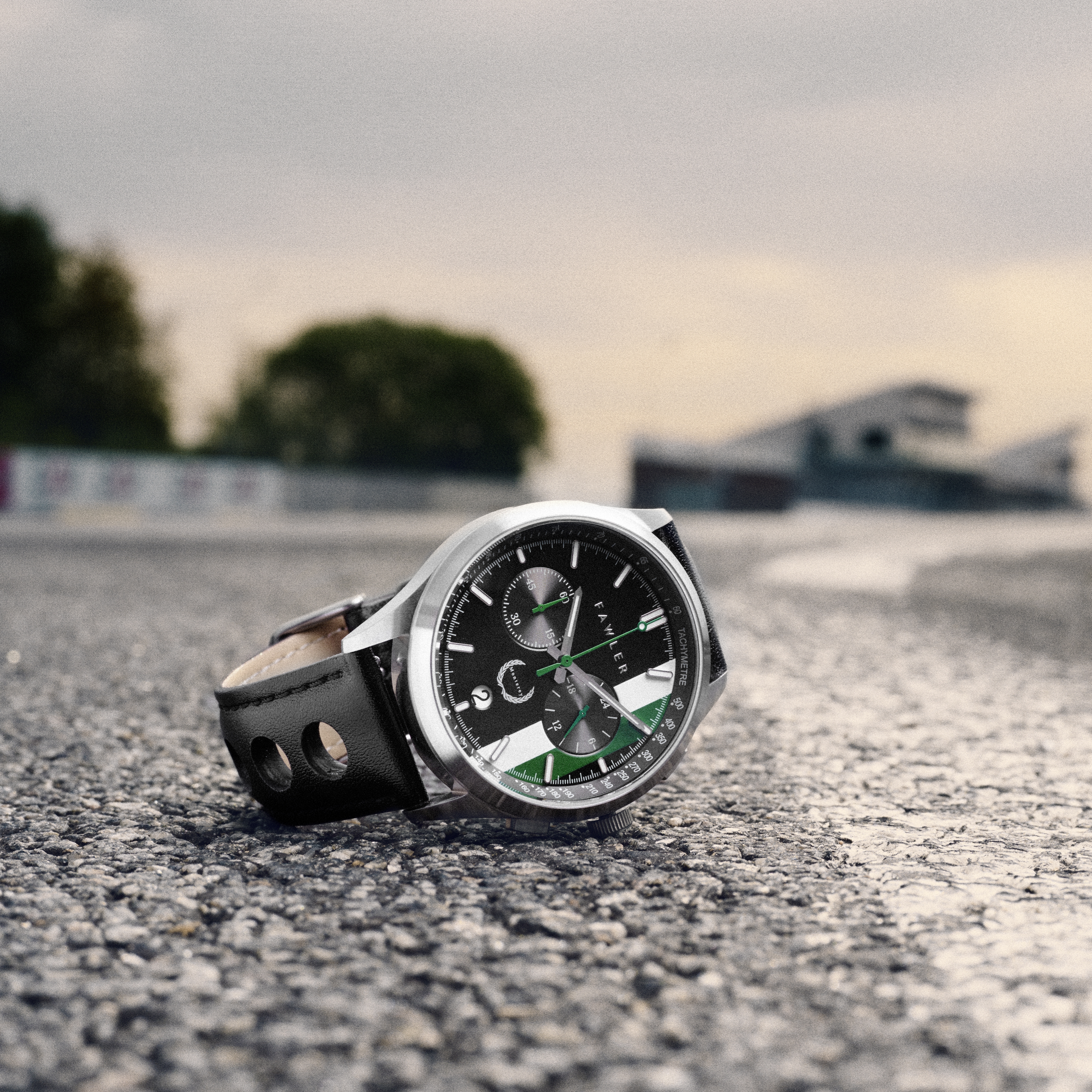 Monterey | Reloj de carreras en blanco y verde - 4