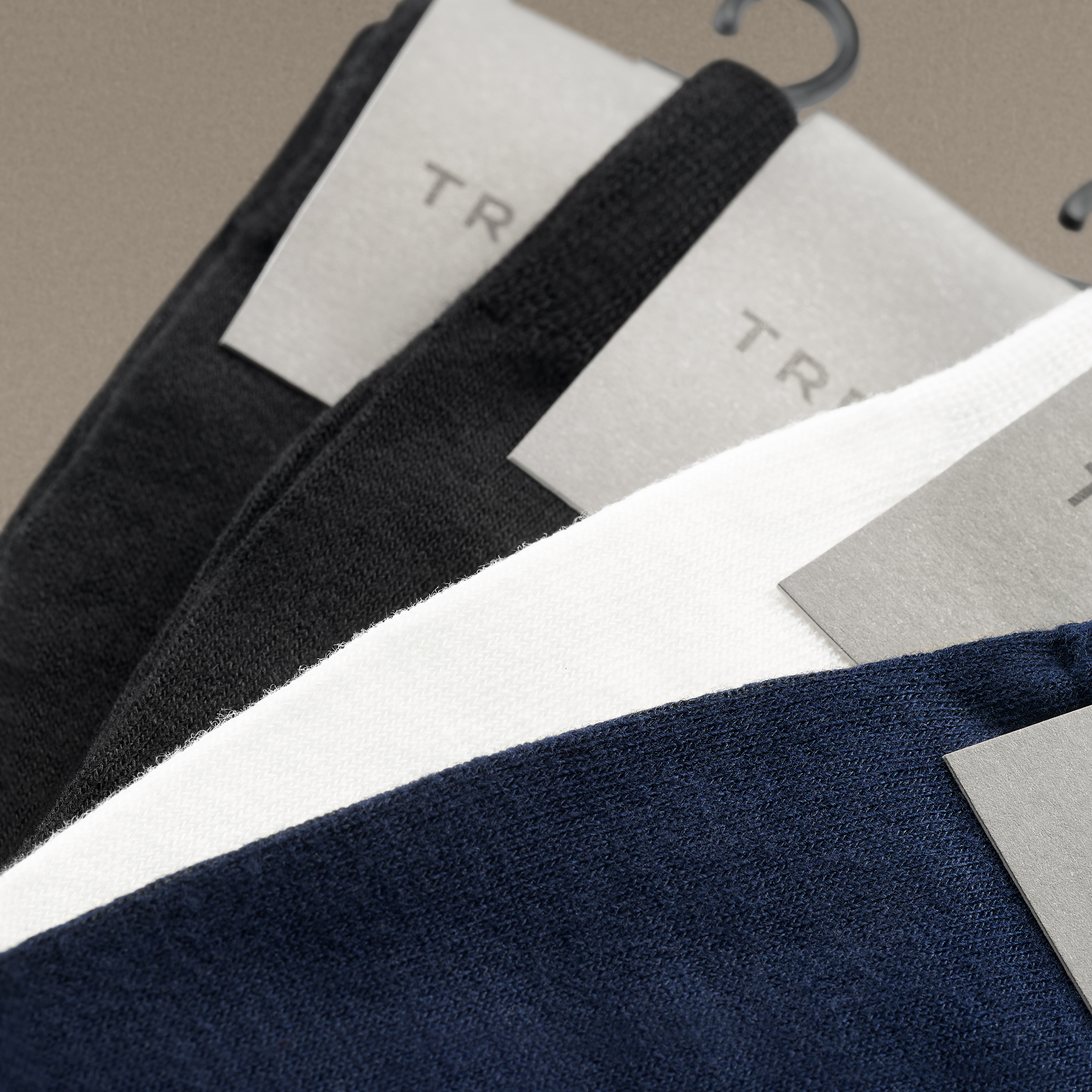 FreeFeel | Bambus Strømper Gaveæske | Kongeblå, Sort & Hvid - 4